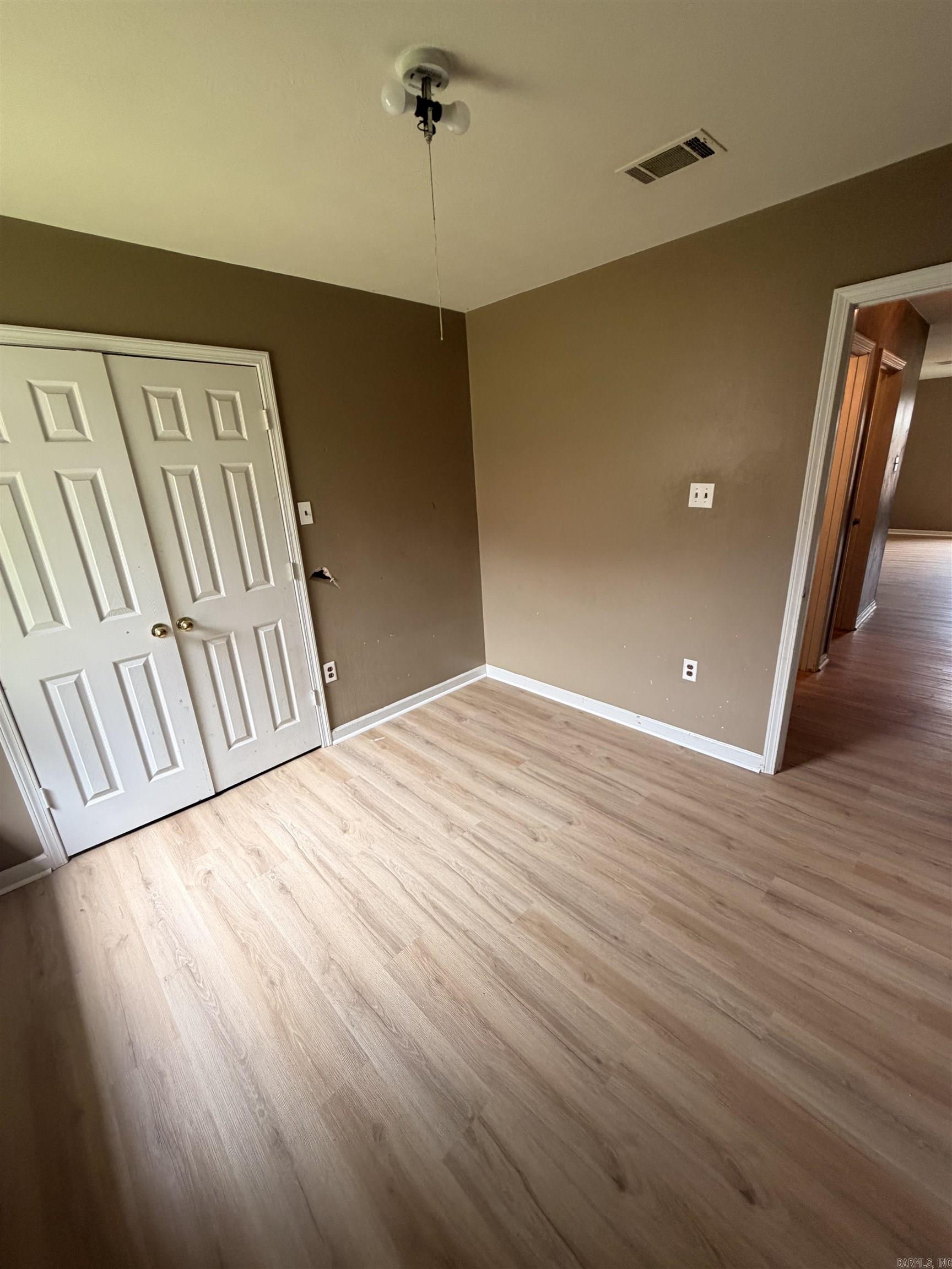 2575 Winchester Drive Property Photo 15