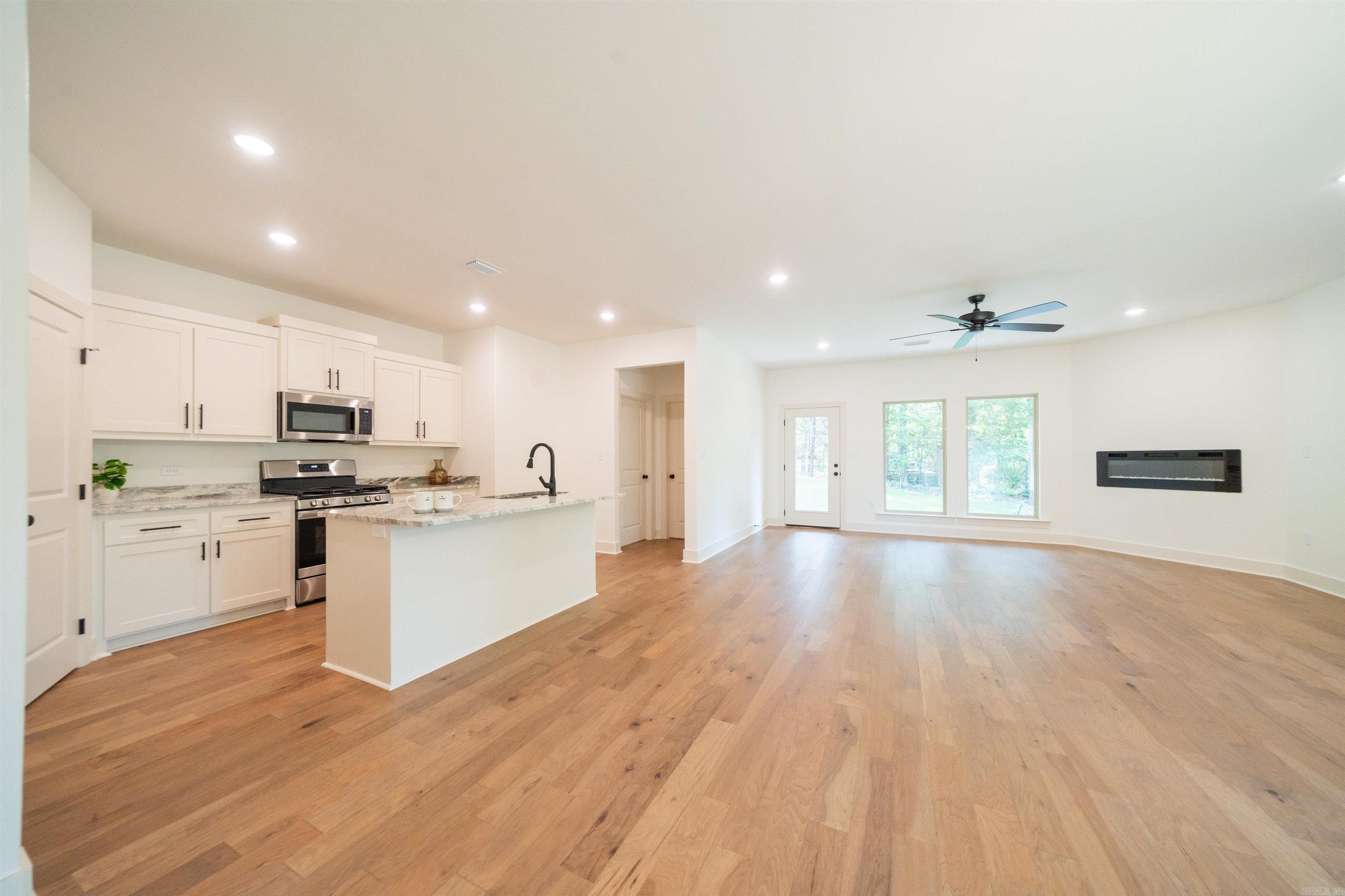 1115 Nix Road Property Photo 4