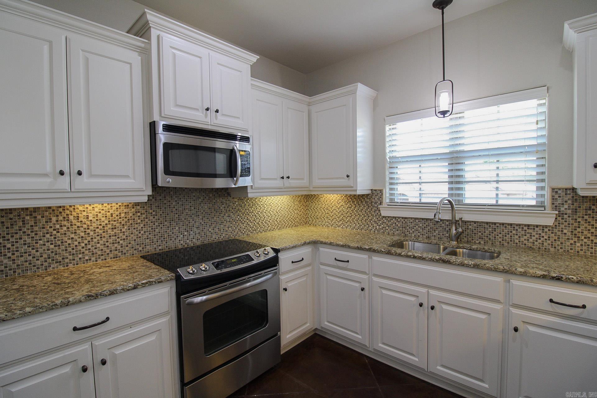 1255 Turnberry Drive Property Photo 7