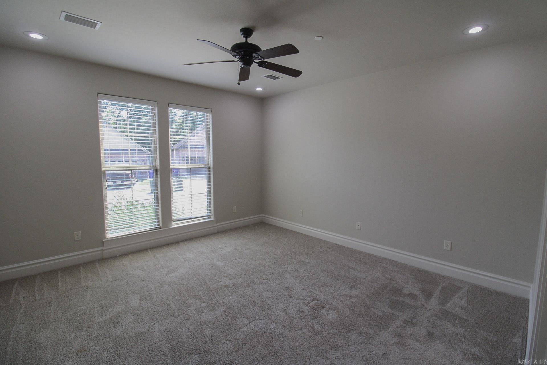 1255 Turnberry Drive Property Photo 10