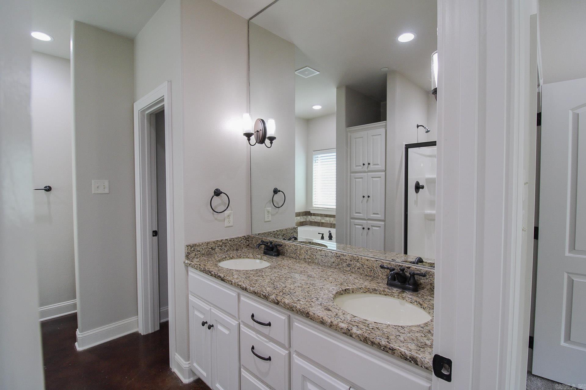 1255 Turnberry Drive Property Photo 11