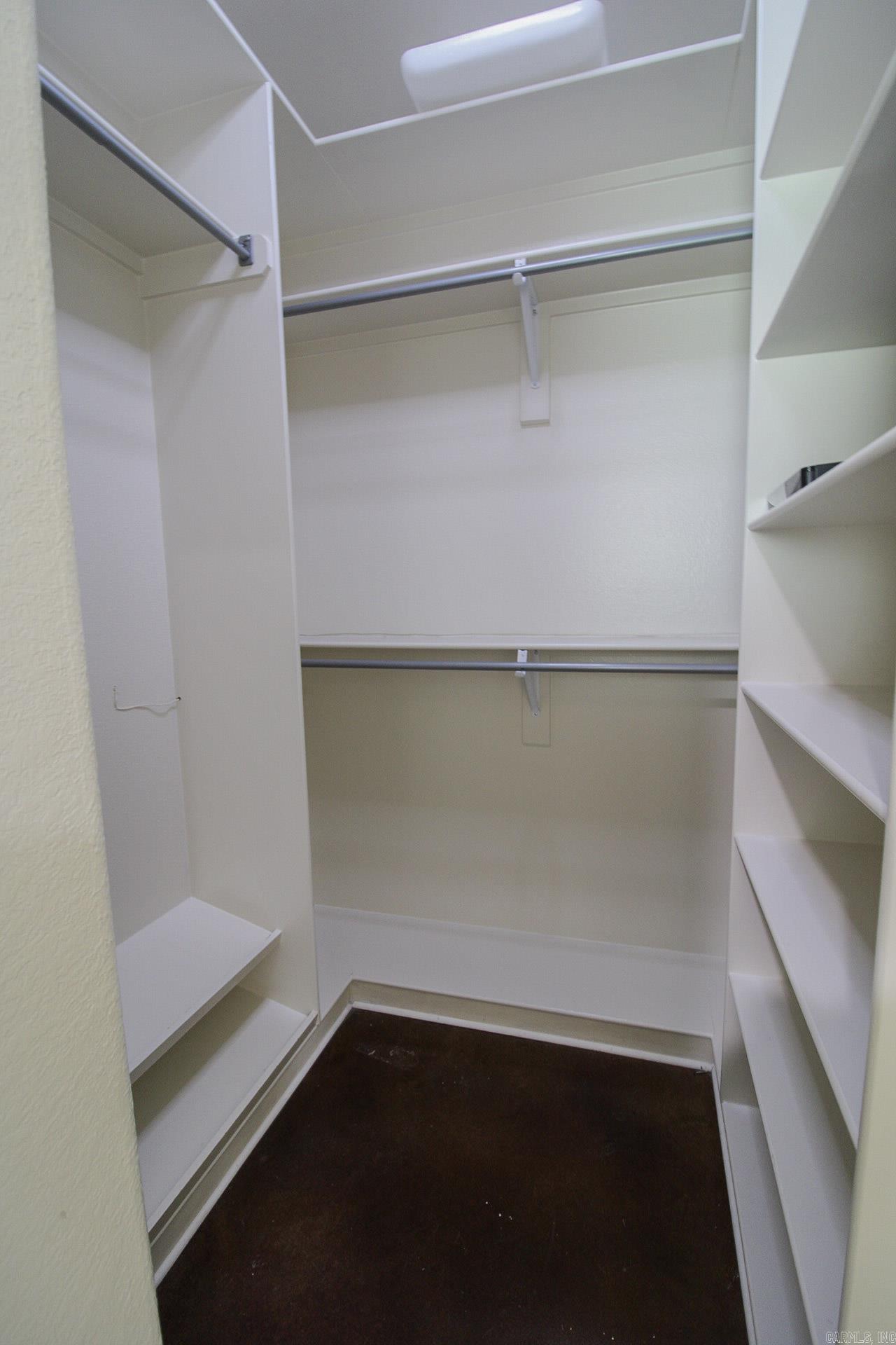 1255 Turnberry Drive Property Photo 14