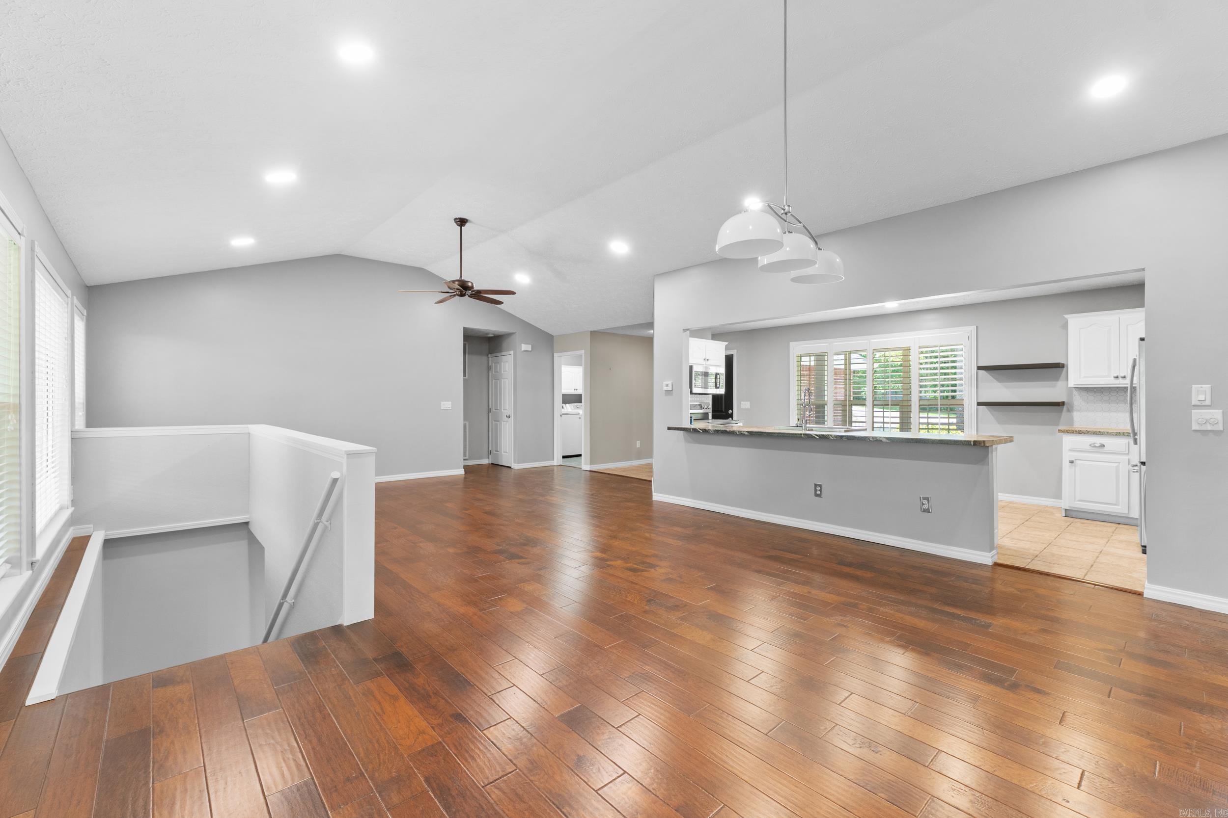 96 Woodcreek Court Property Photo 8