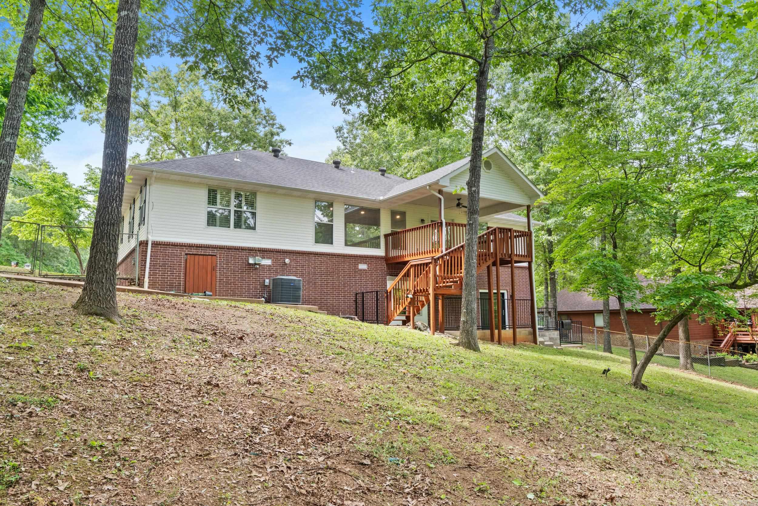 96 Woodcreek Court Property Photo 44