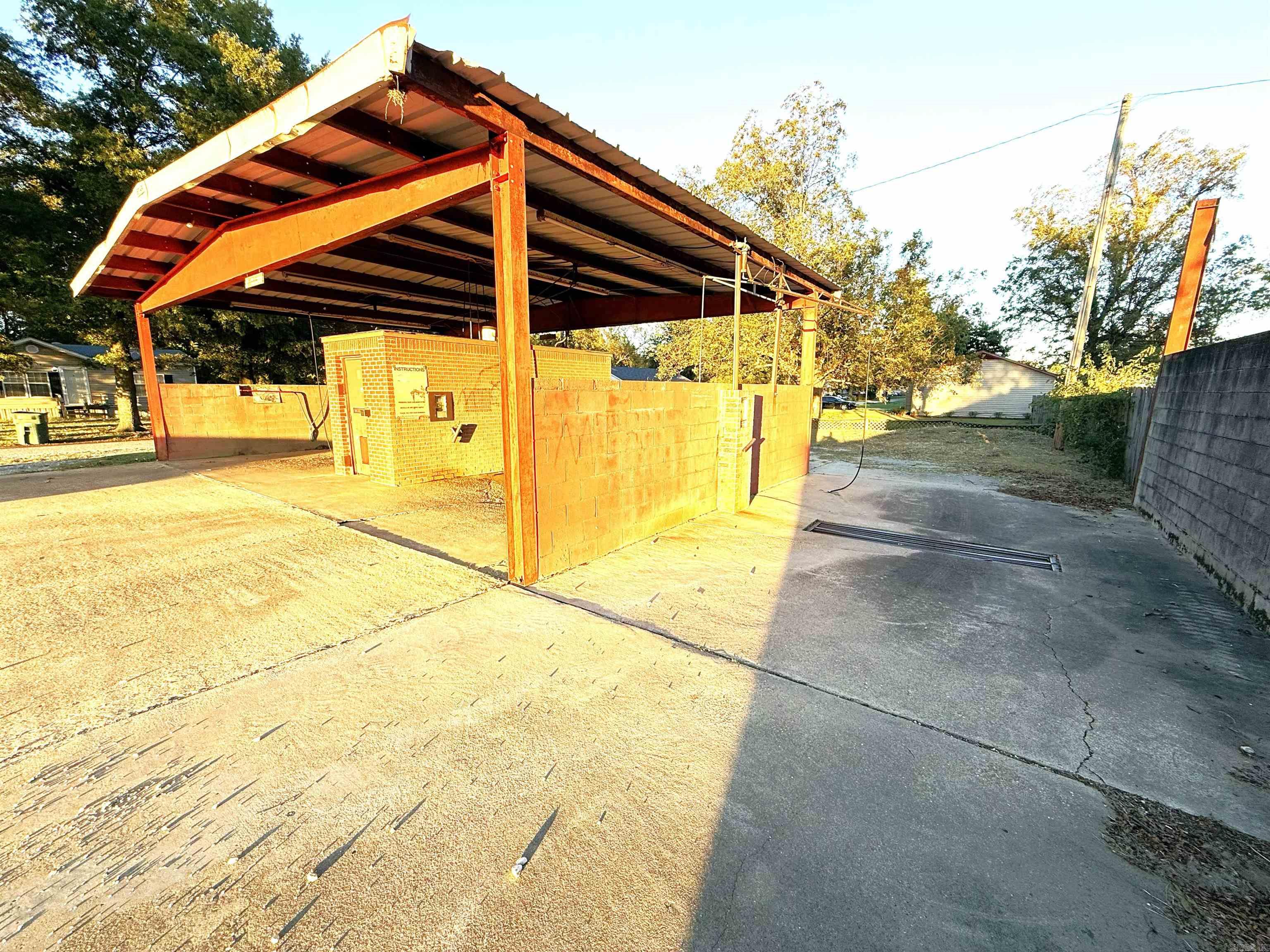 853 Bailey Property Photo 4