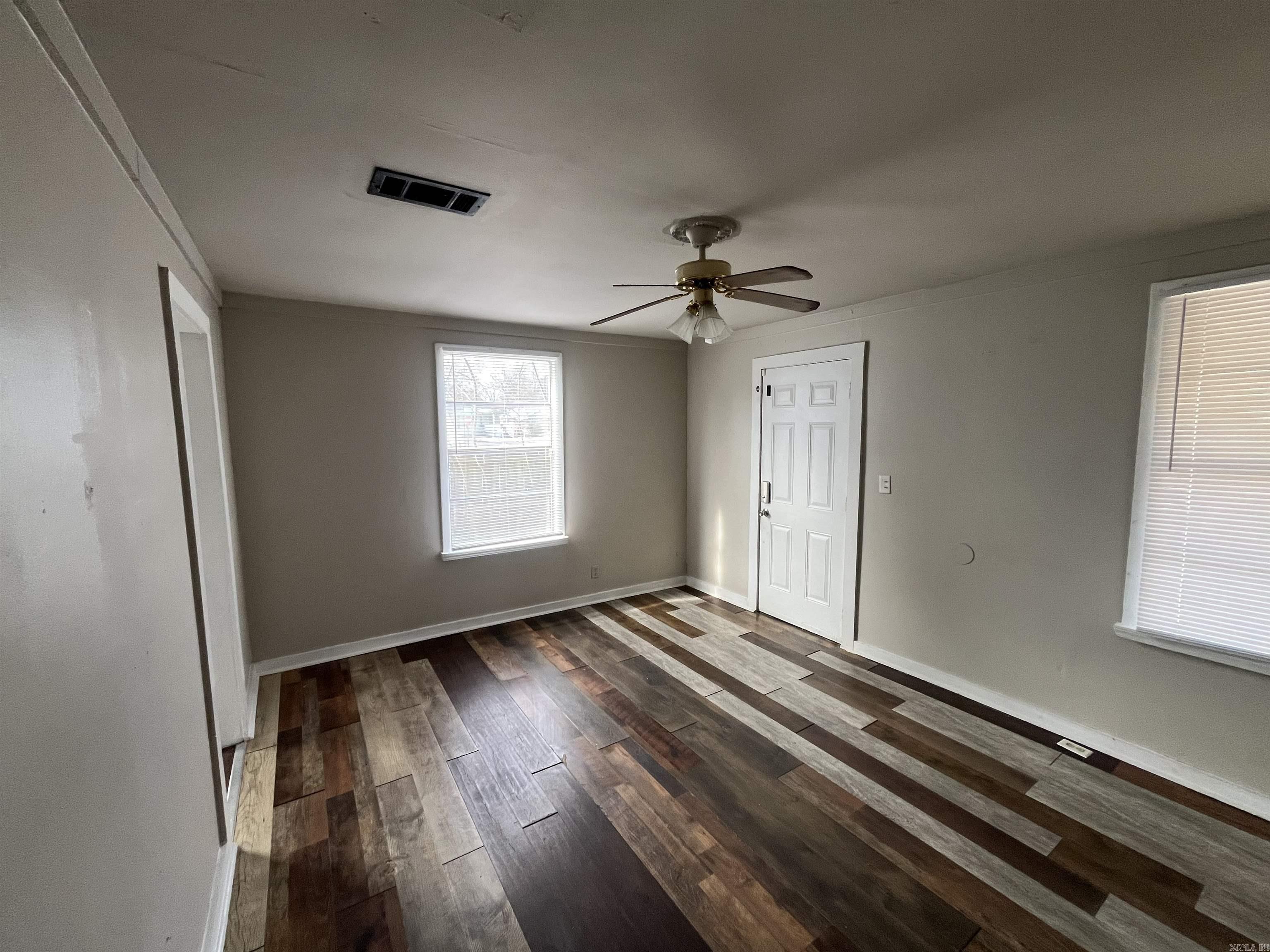 102 Cross Street Property Photo 7