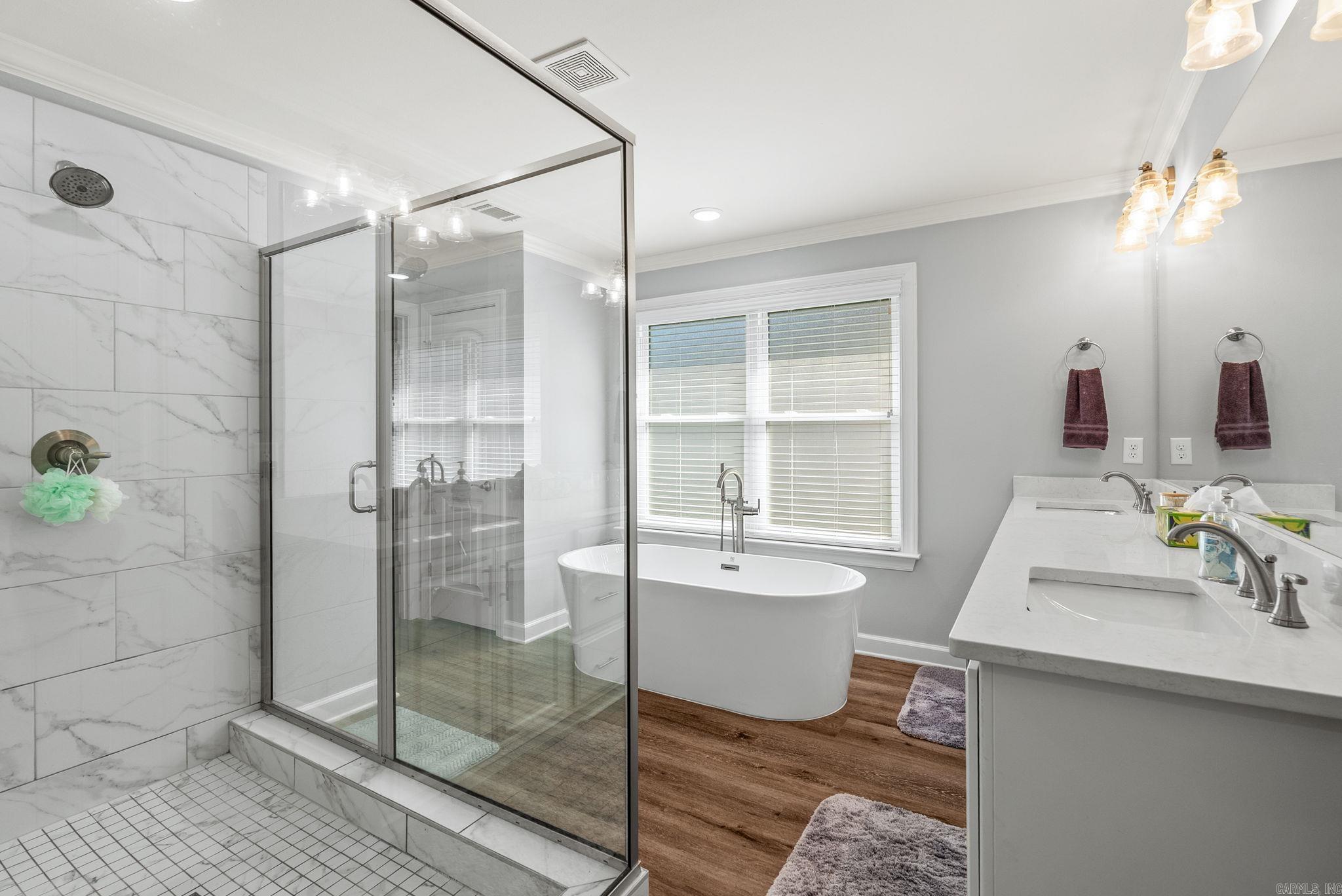 77 Corniche Cove Property Photo 16