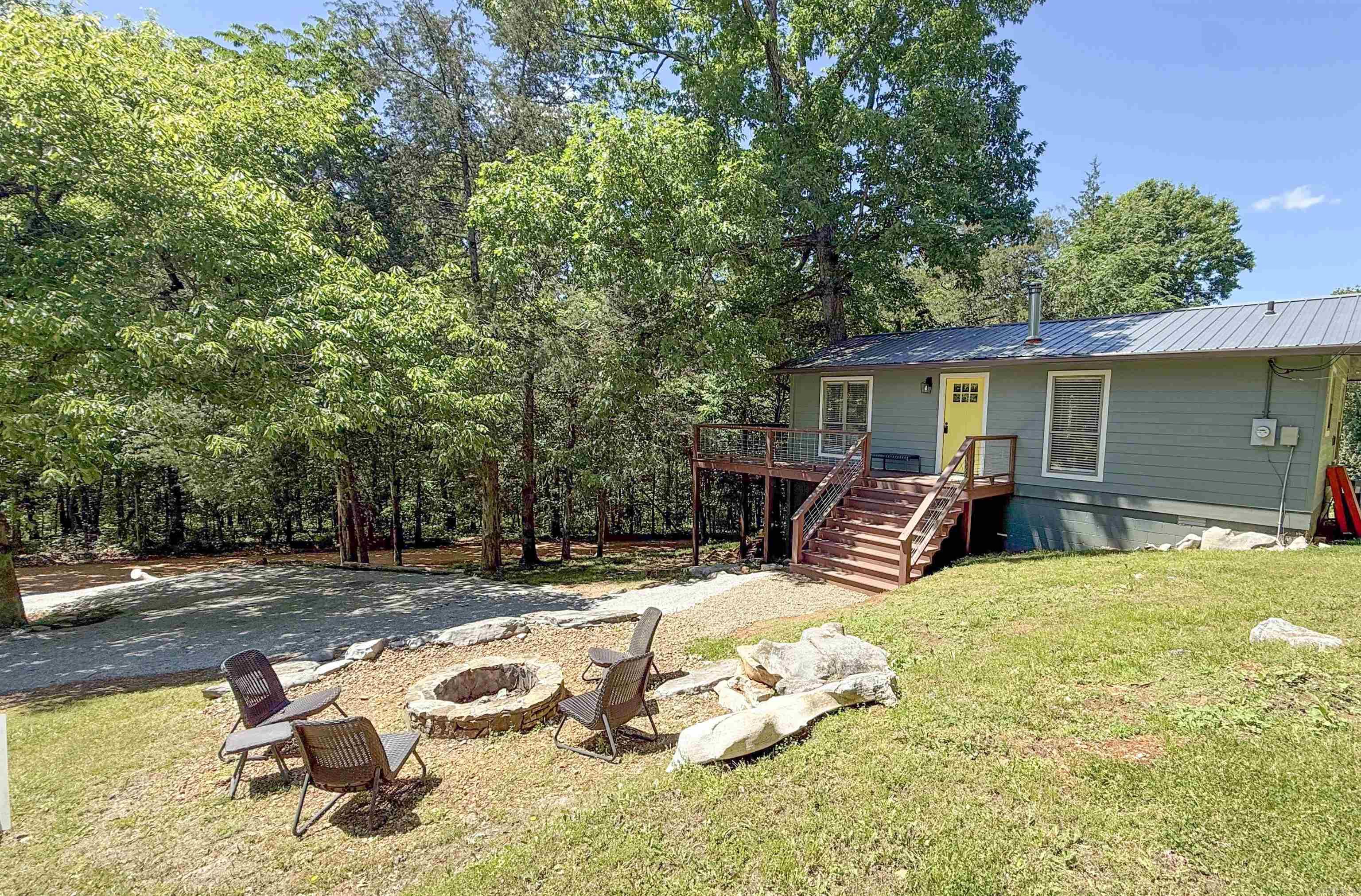 232 Double Bridge Loop Property Photo 20