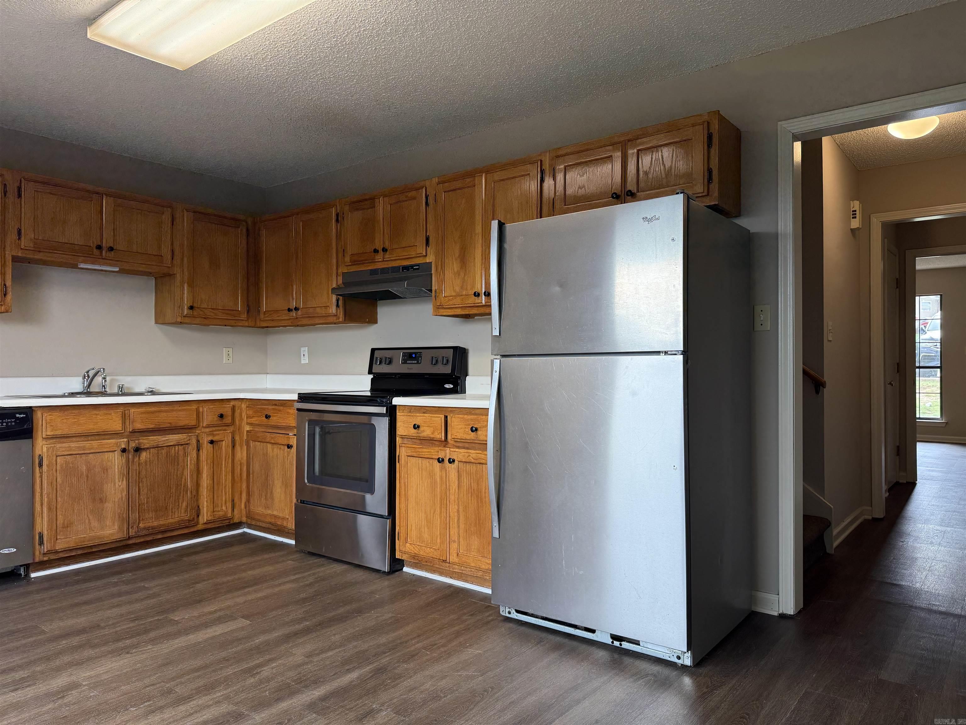 22 Edgehill Cove Property Photo 6