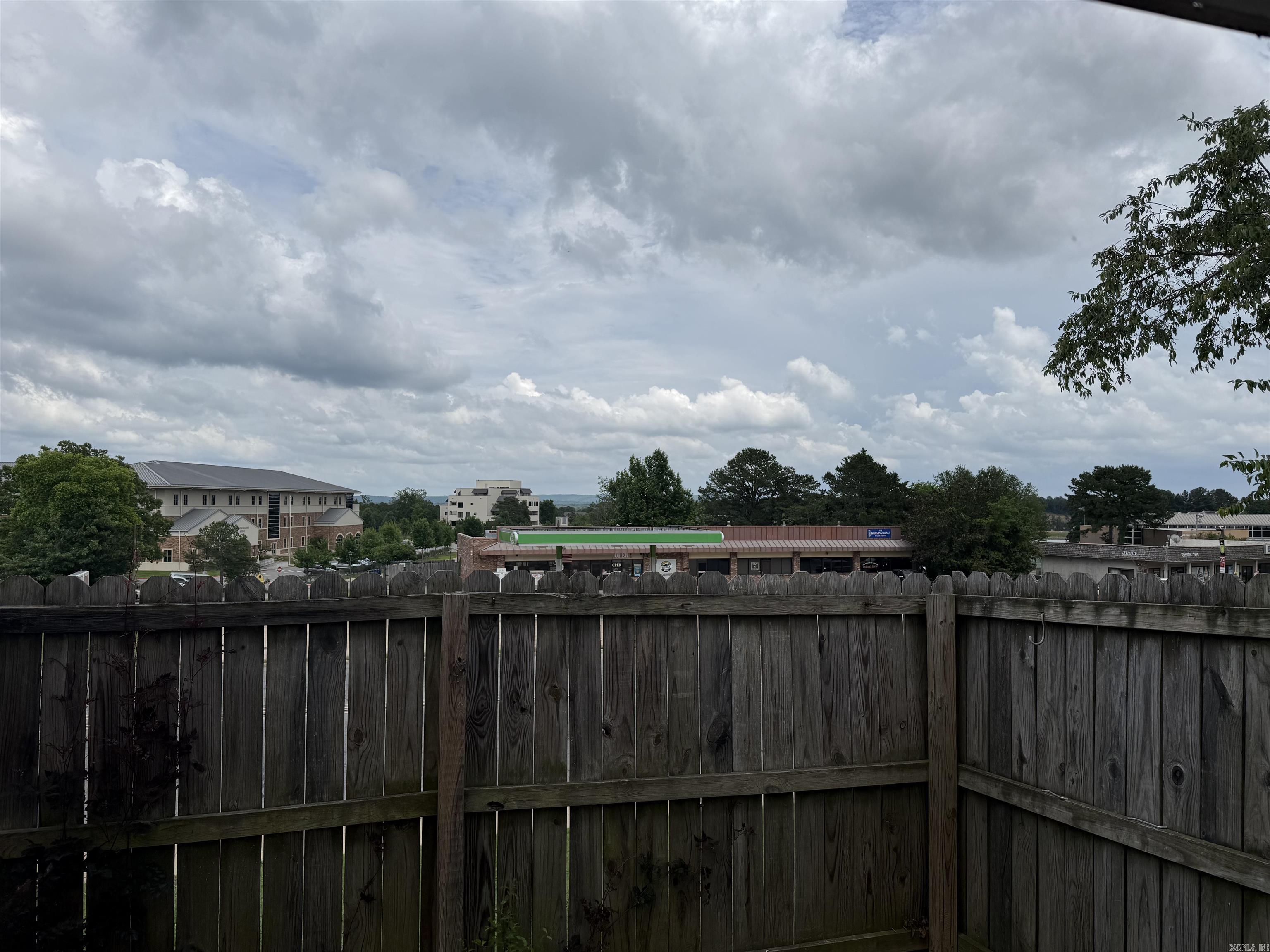 22 Edgehill Cove Property Photo 7