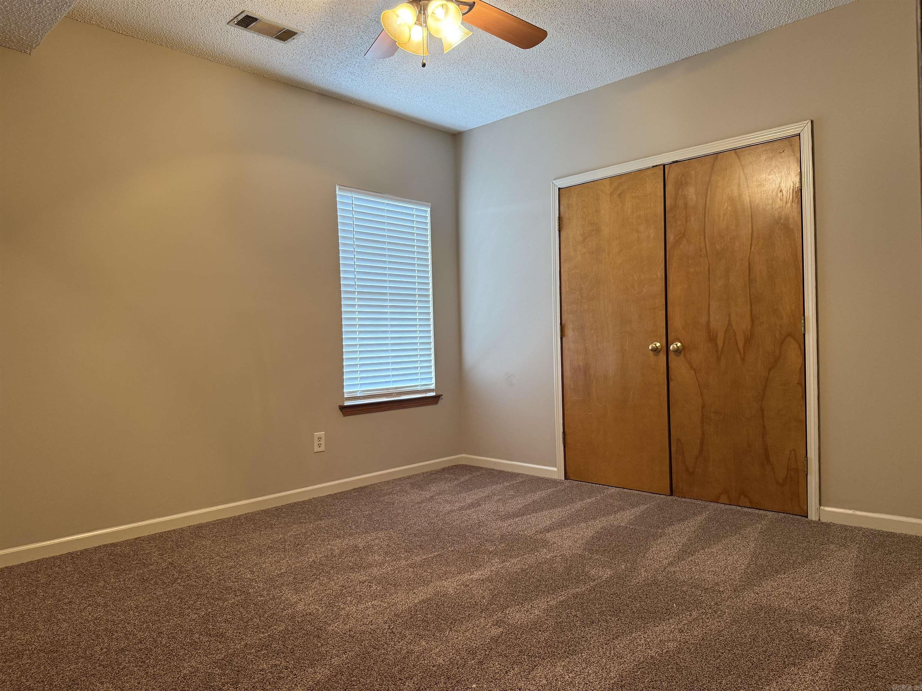 22 Edgehill Cove Property Photo 18
