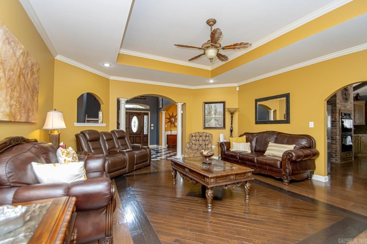 42 Oakwood Drive Property Photo 11