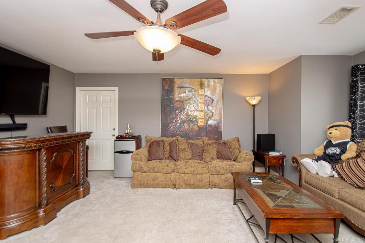 42 Oakwood Drive Property Photo 26
