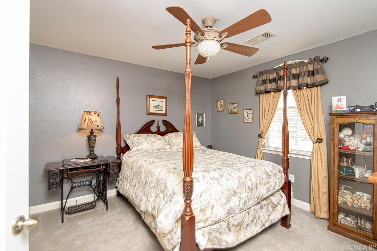 42 Oakwood Drive Property Photo 27