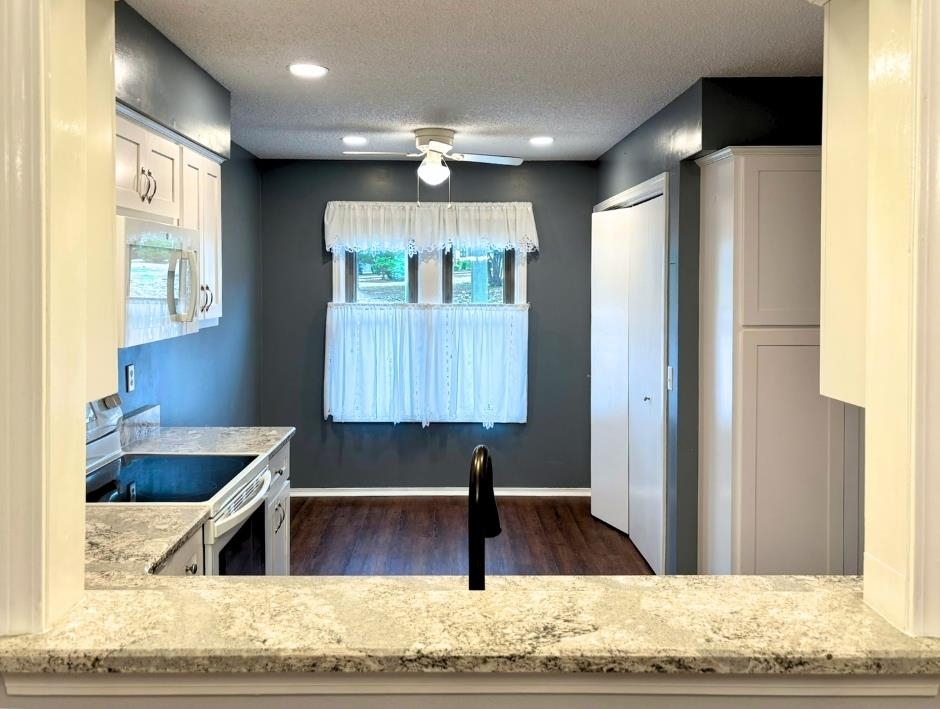 28 Spring River Lane Property Photo 4