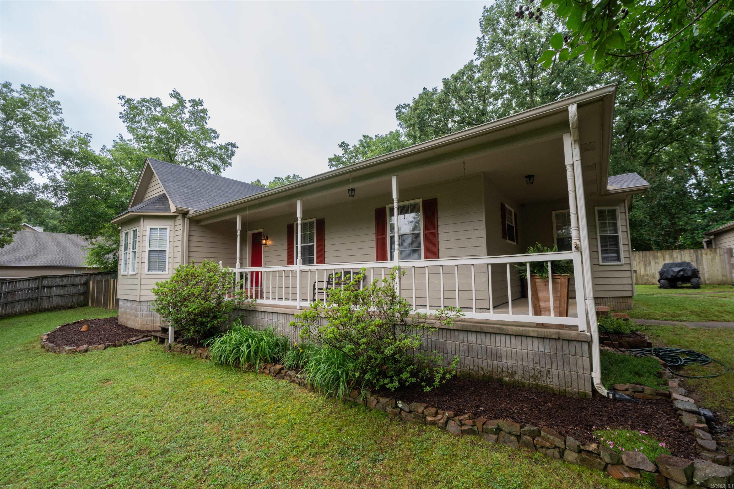 33 Thompson Drive Property Photo 32