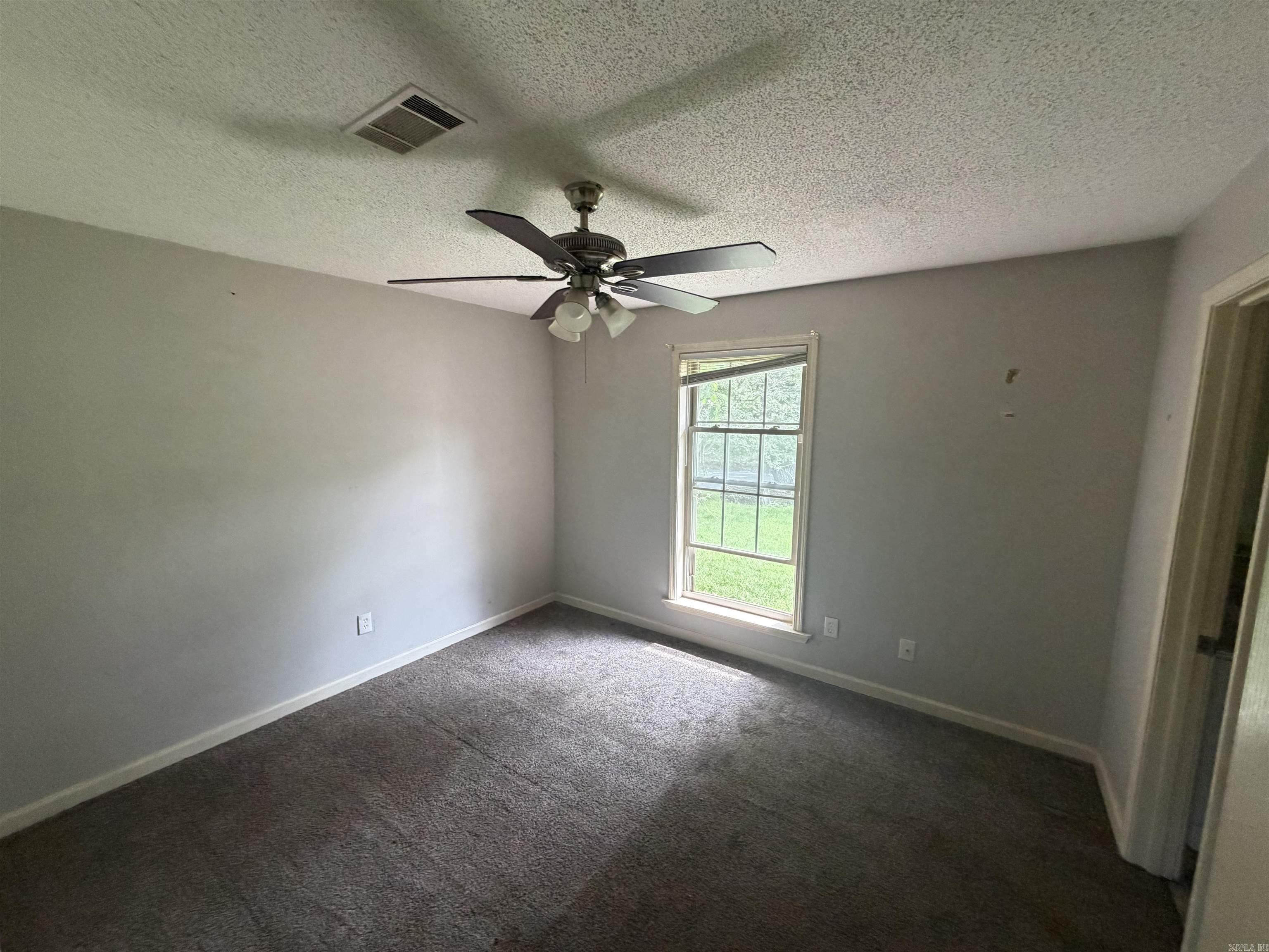 1000 Towering Oaks Drive Property Photo 10