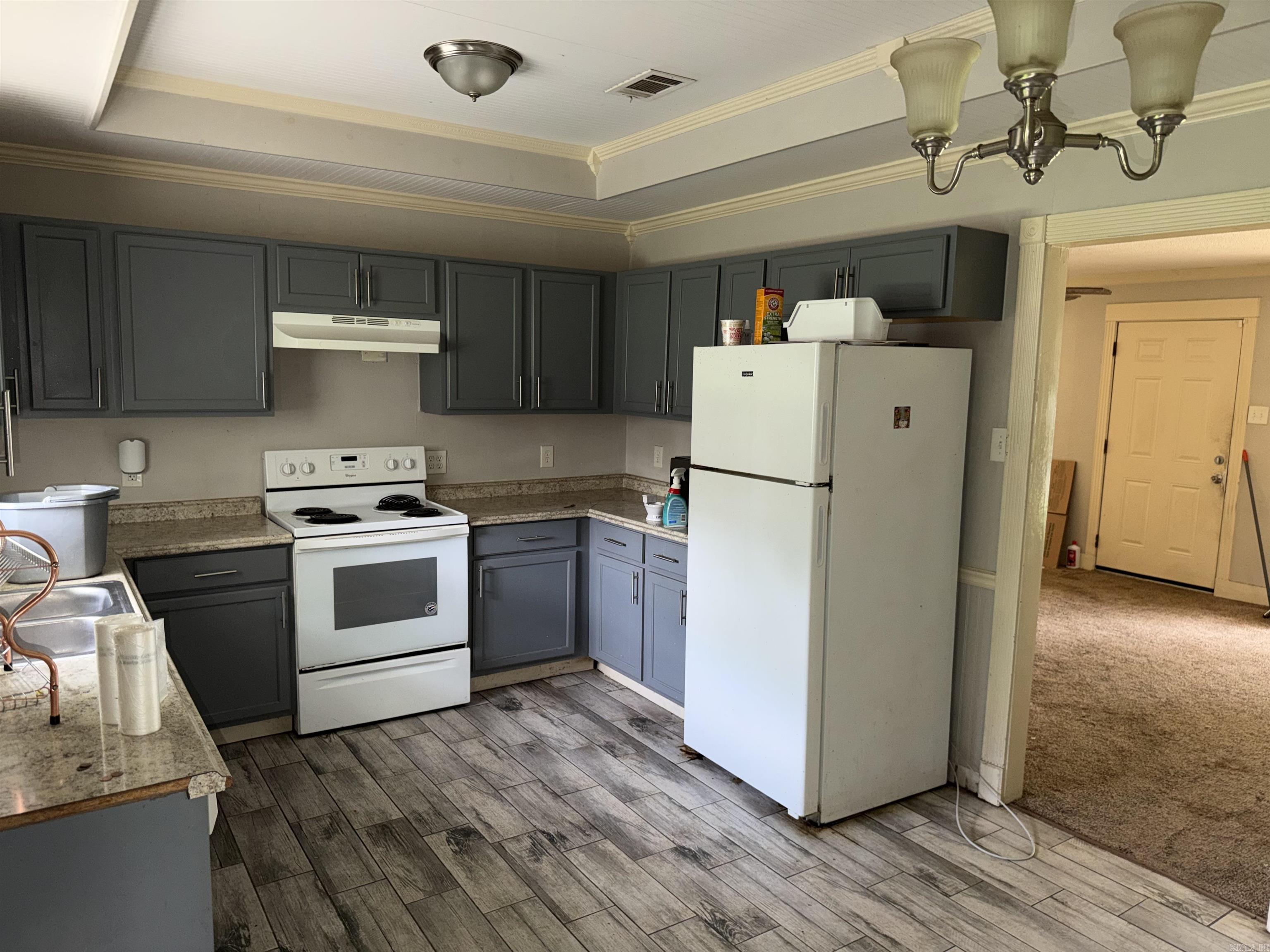 1000 Towering Oaks Drive Property Photo 18