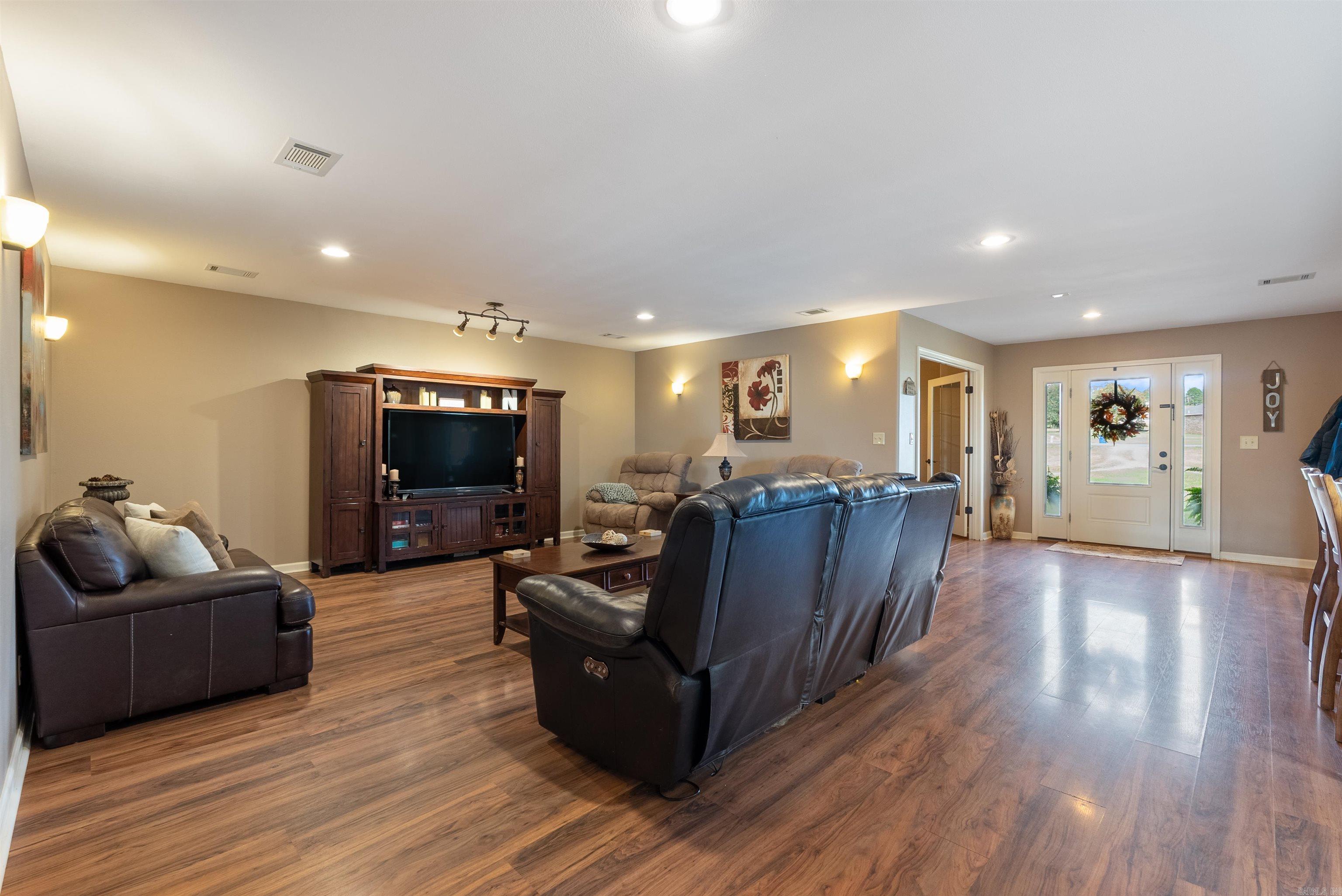 11 Hillard Lane Property Photo 13