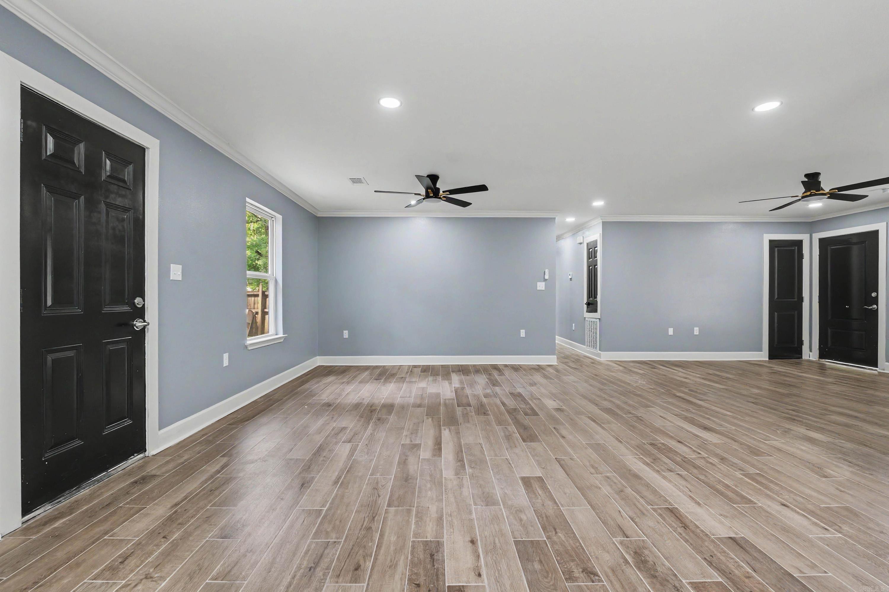 10024 Whispering Pine Property Photo 7