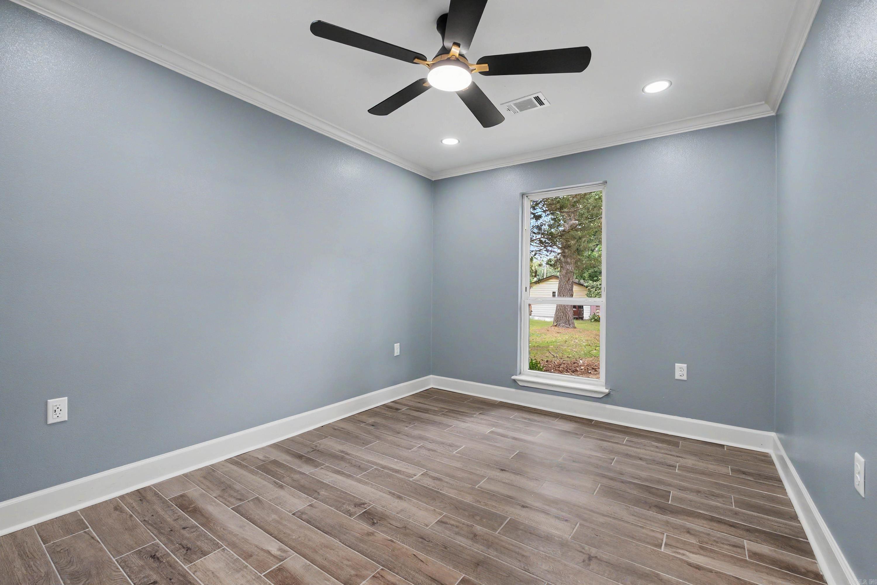 10024 Whispering Pine Property Photo 17