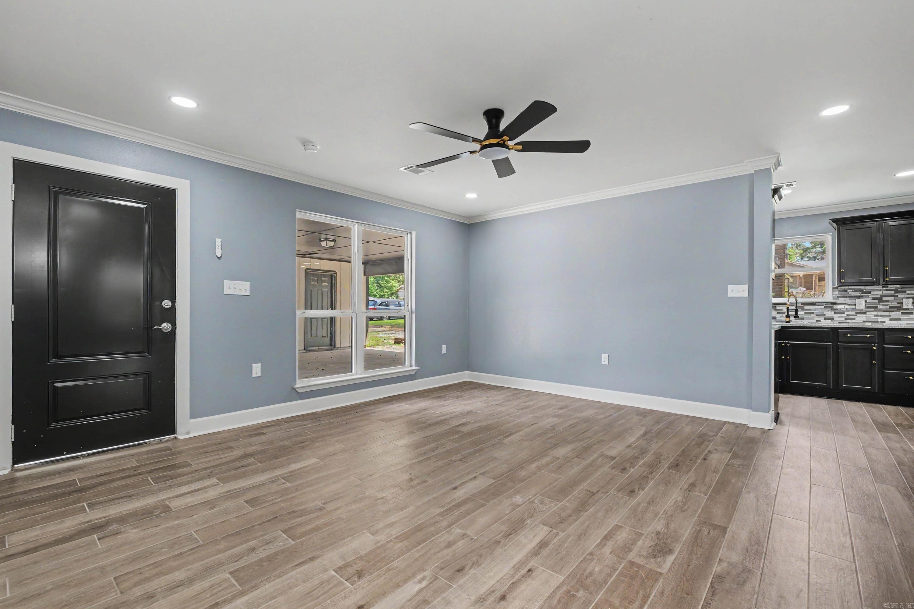 10024 Whispering Pine Property Photo 28