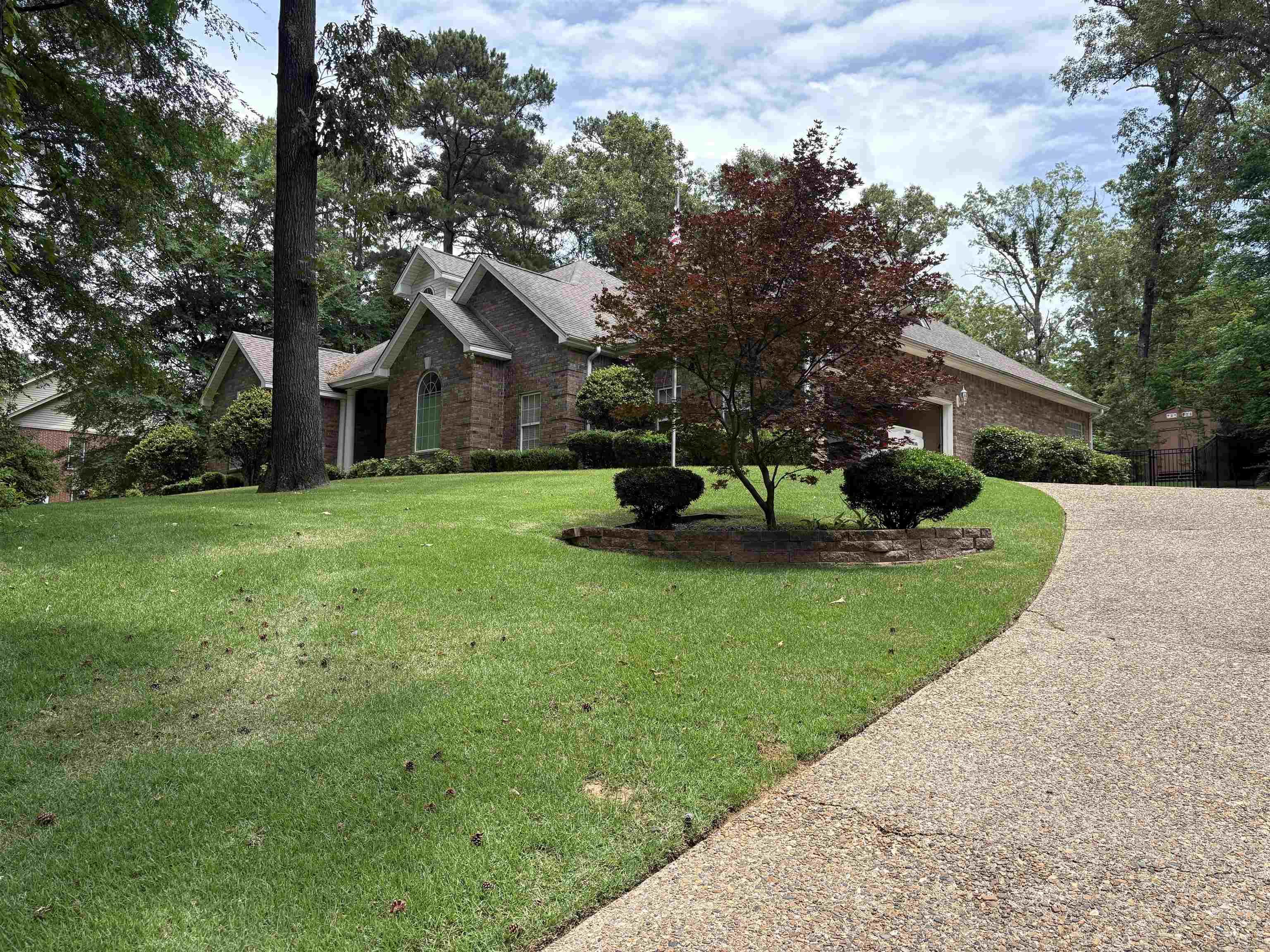 95 Pinnacle Drive Property Photo 3