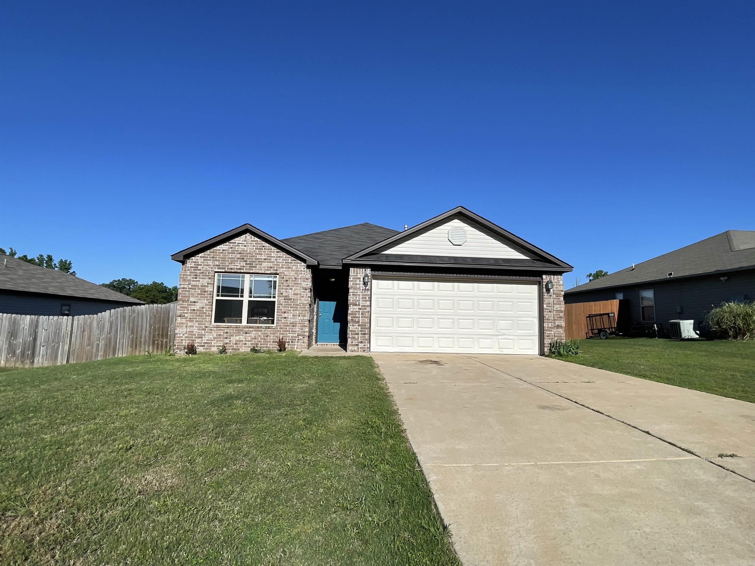 103 Sunflower Lane Property Photo 1