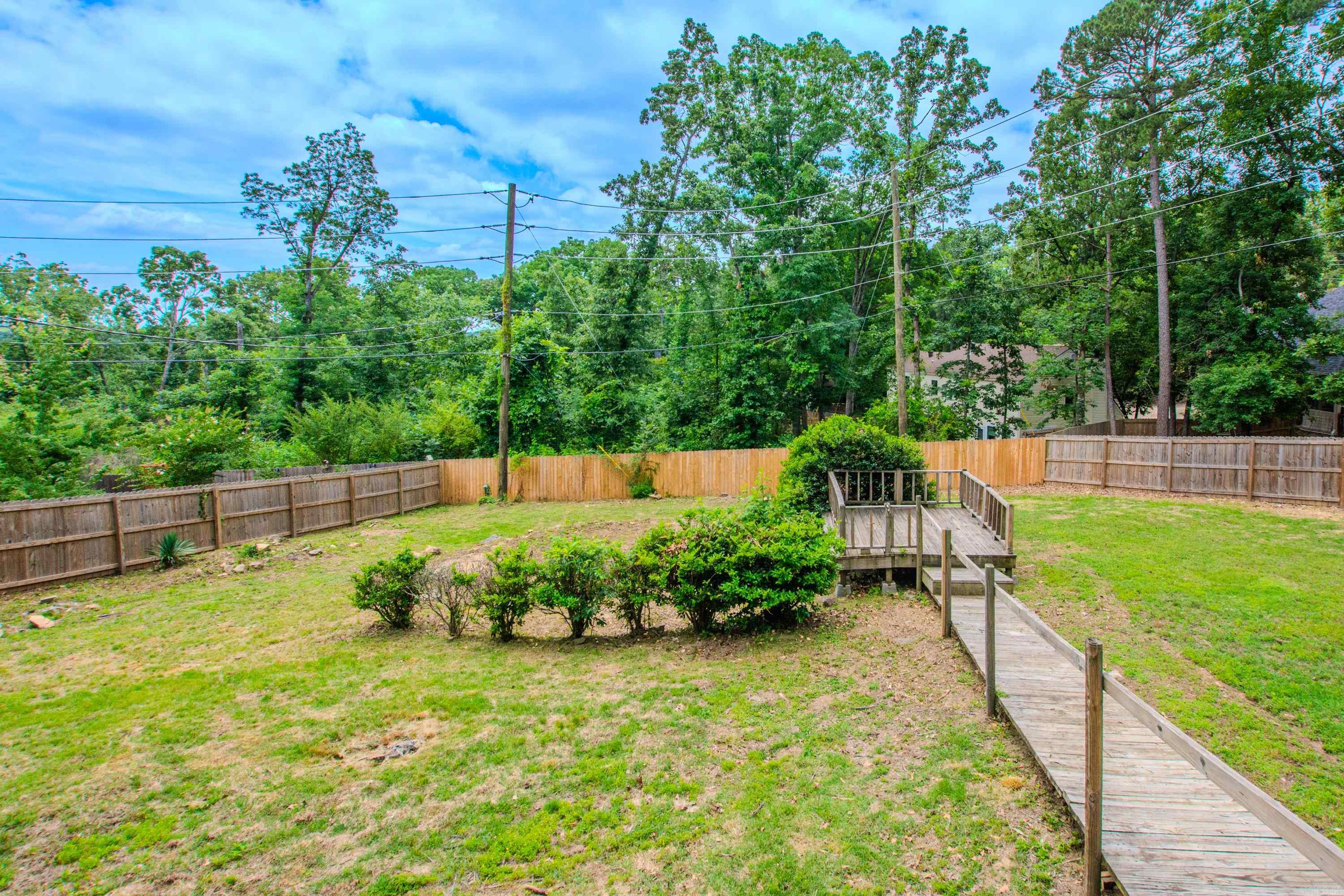 22 Point South Court Property Photo 43