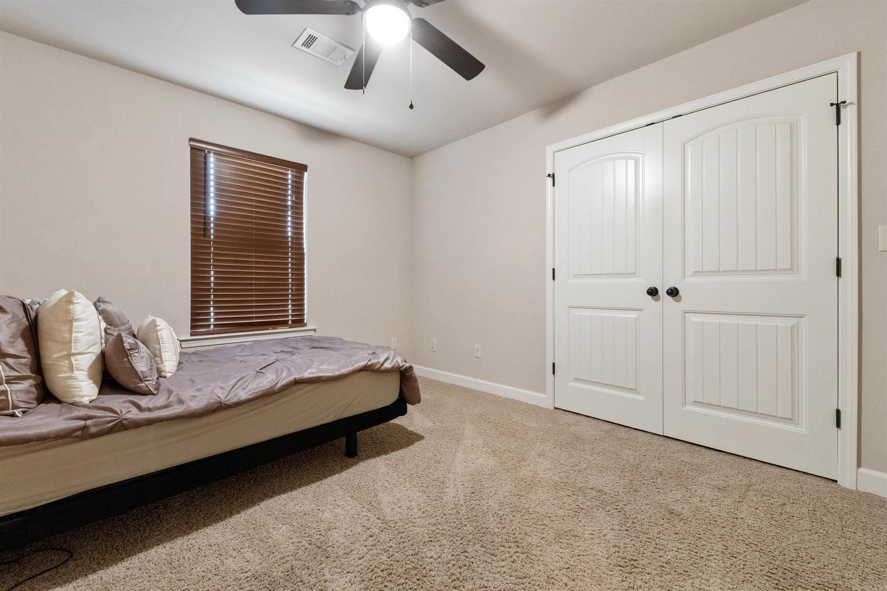 5502 Glenn Cove Property Photo 33