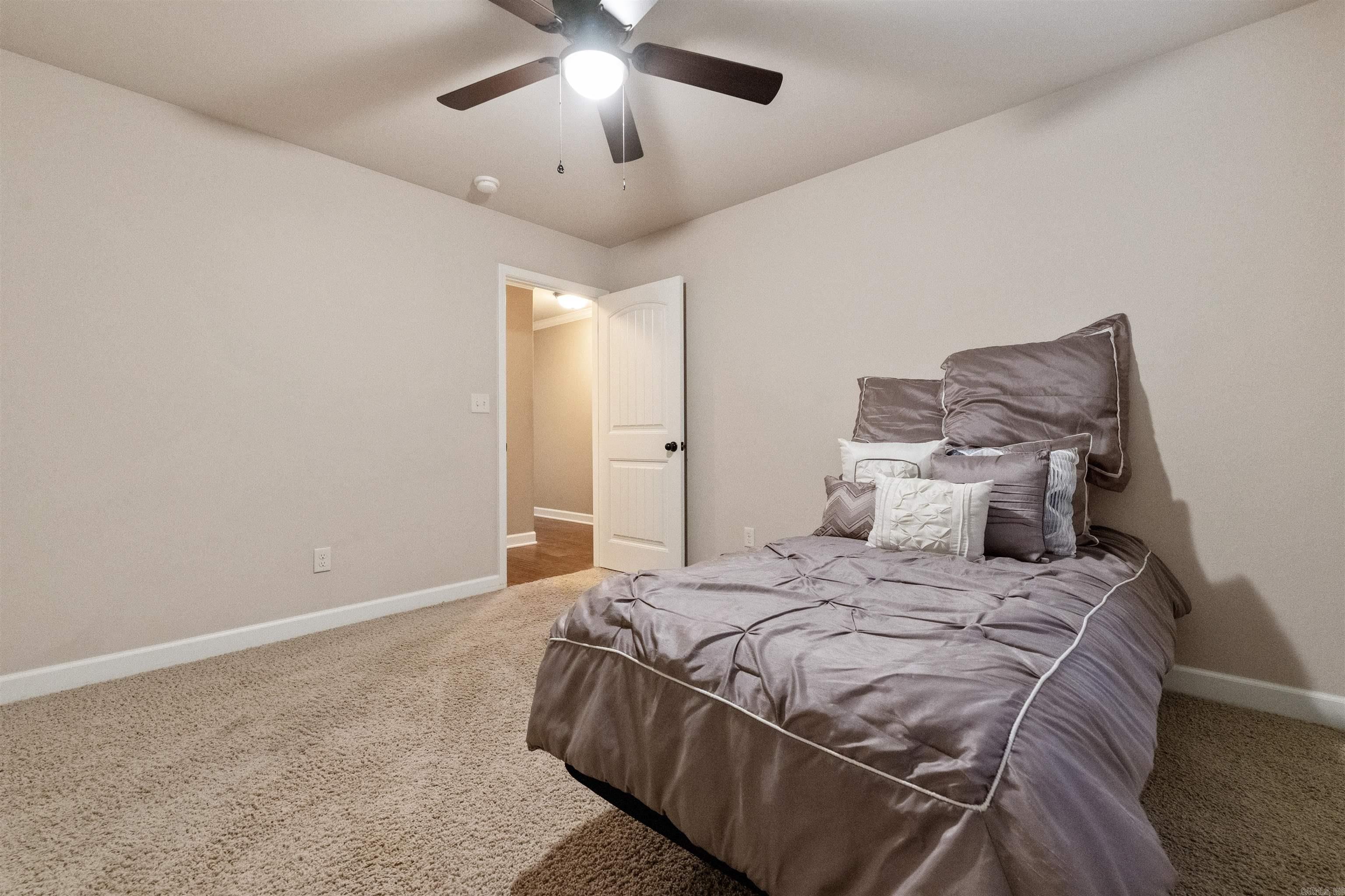 5502 Glenn Cove Property Photo 35