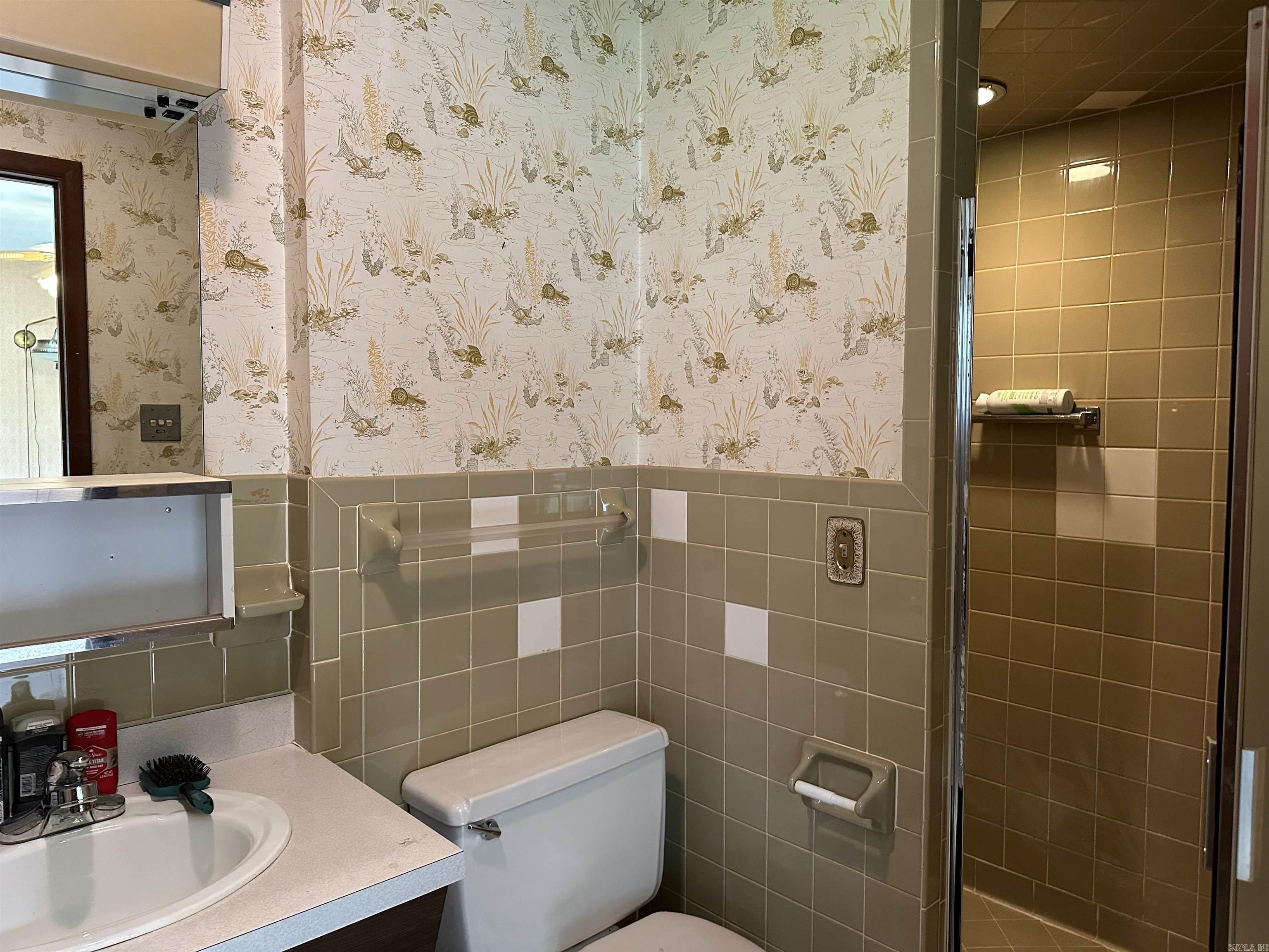 1121 Meadowbrook Drive Property Photo 11