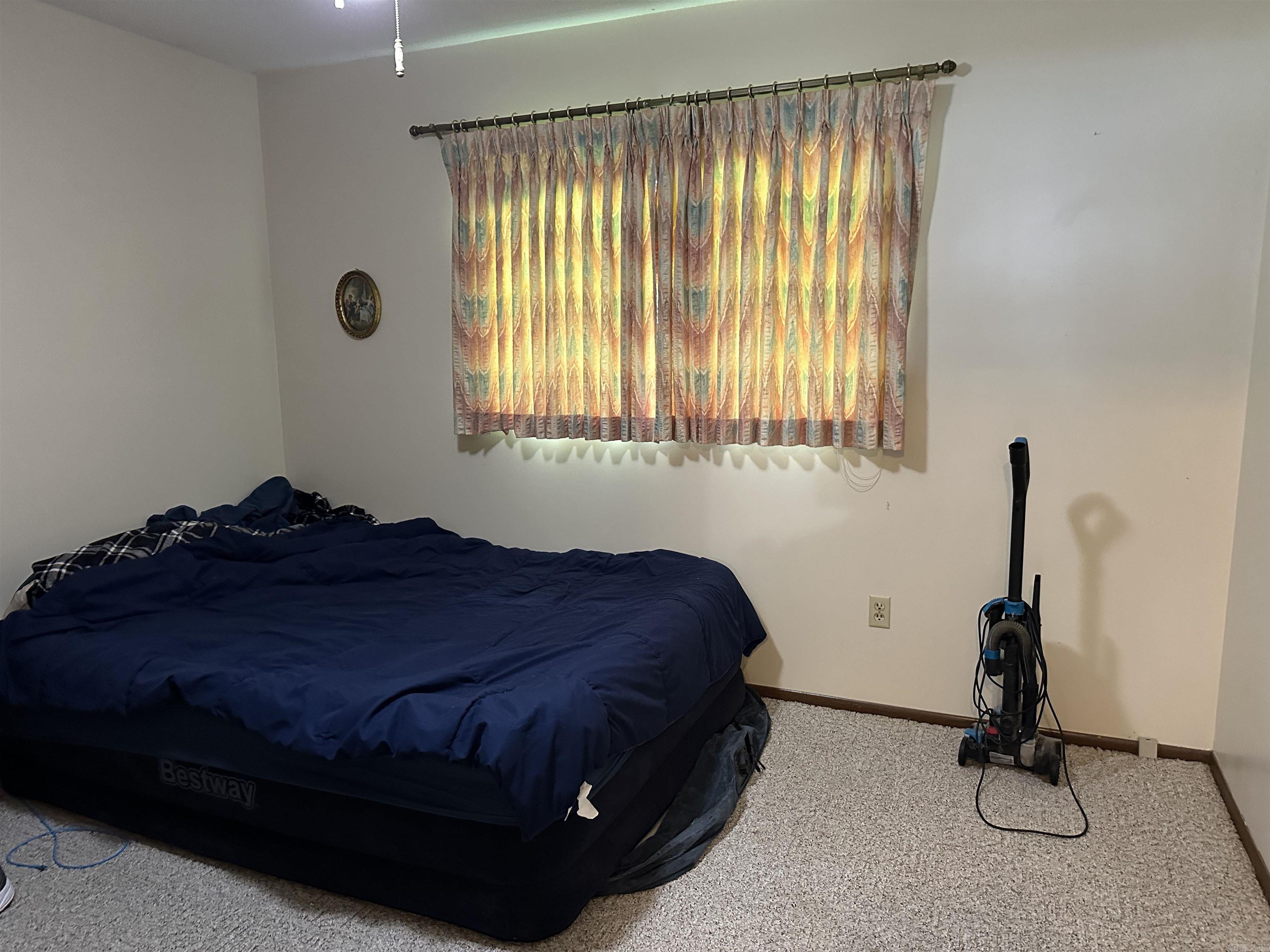 1121 Meadowbrook Drive Property Photo 16