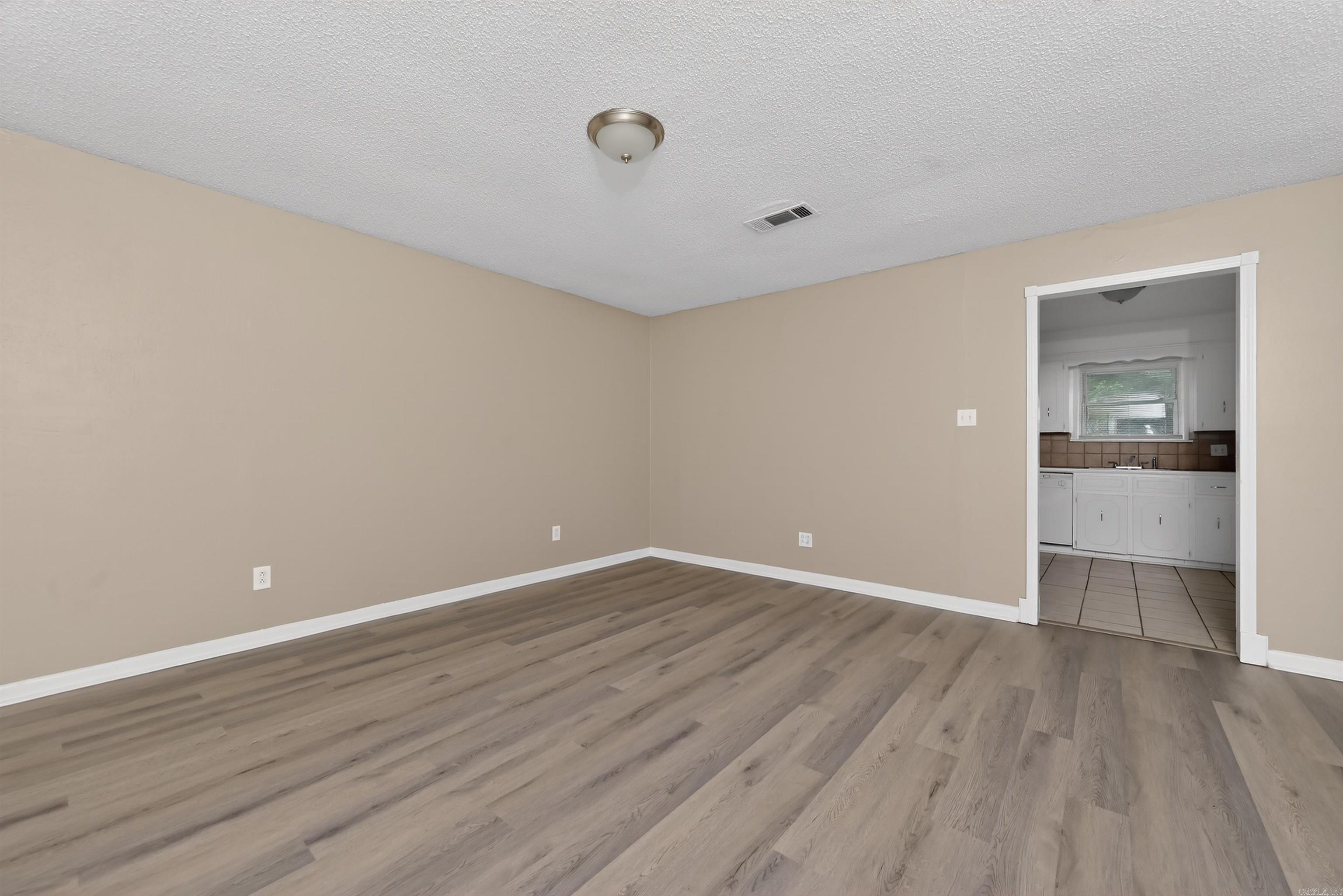 1119 Ray Road Property Photo 6