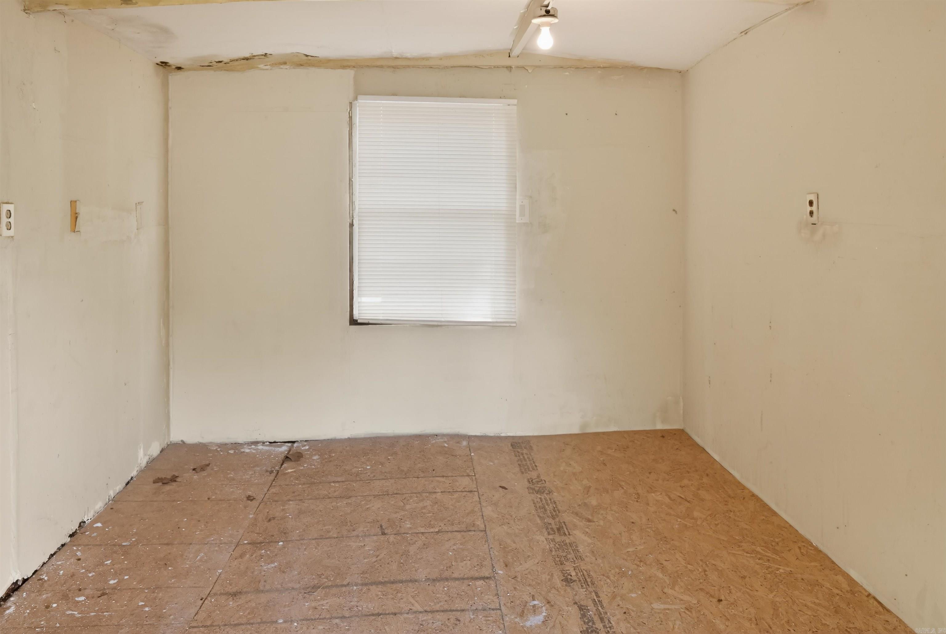 32 Oakview Drive Property Photo 10