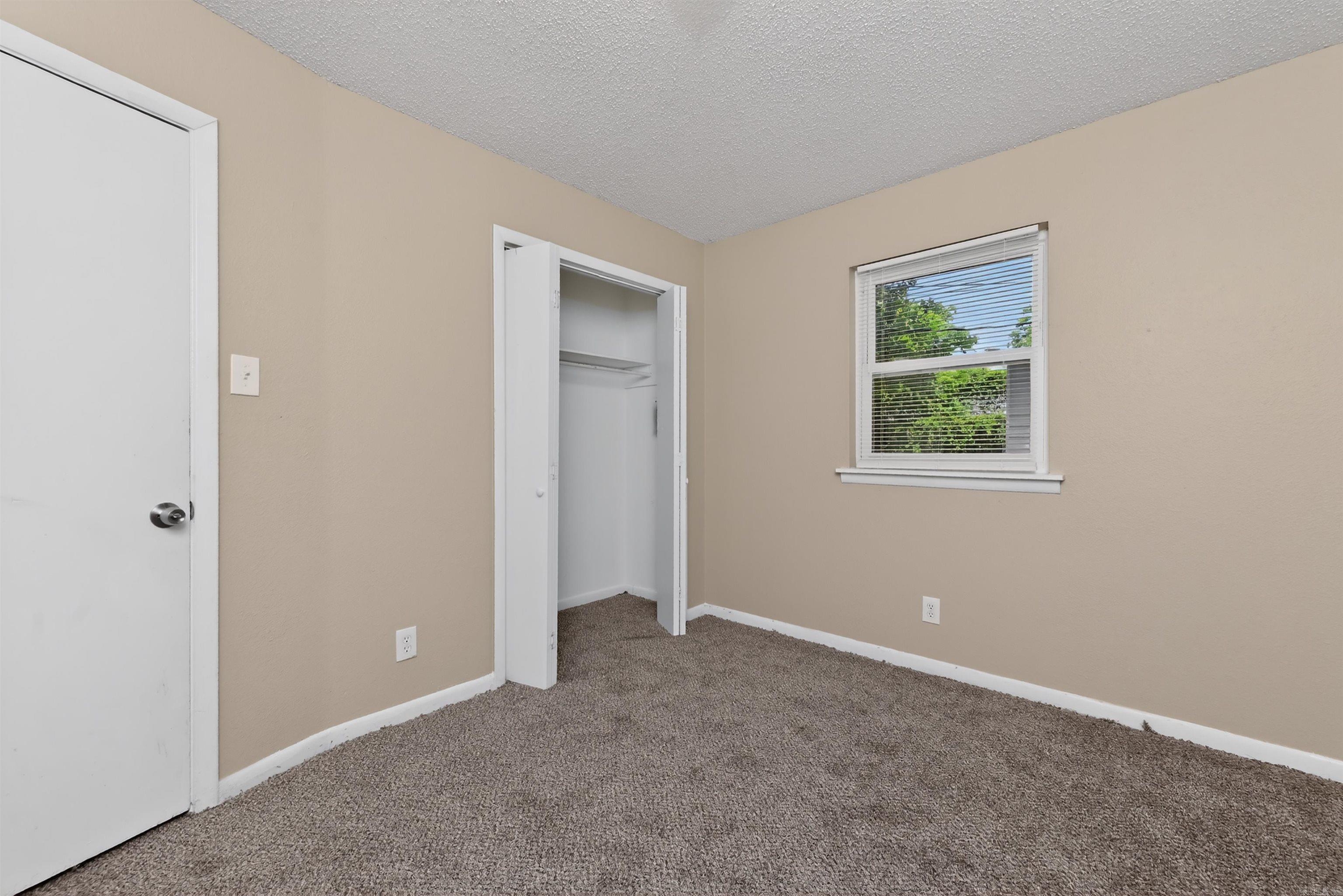 32 Oakview Drive Property Photo 25