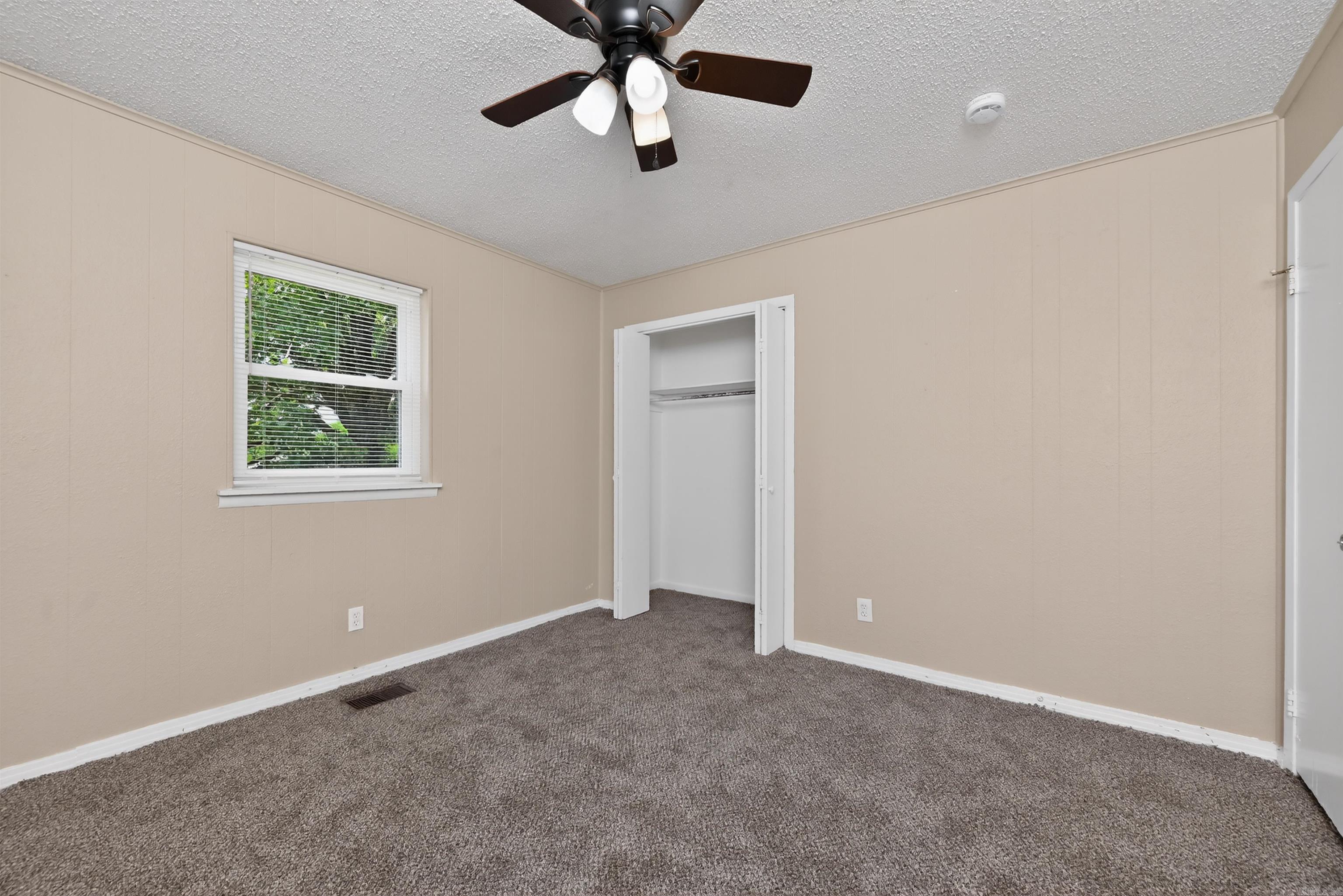 32 Oakview Drive Property Photo 26