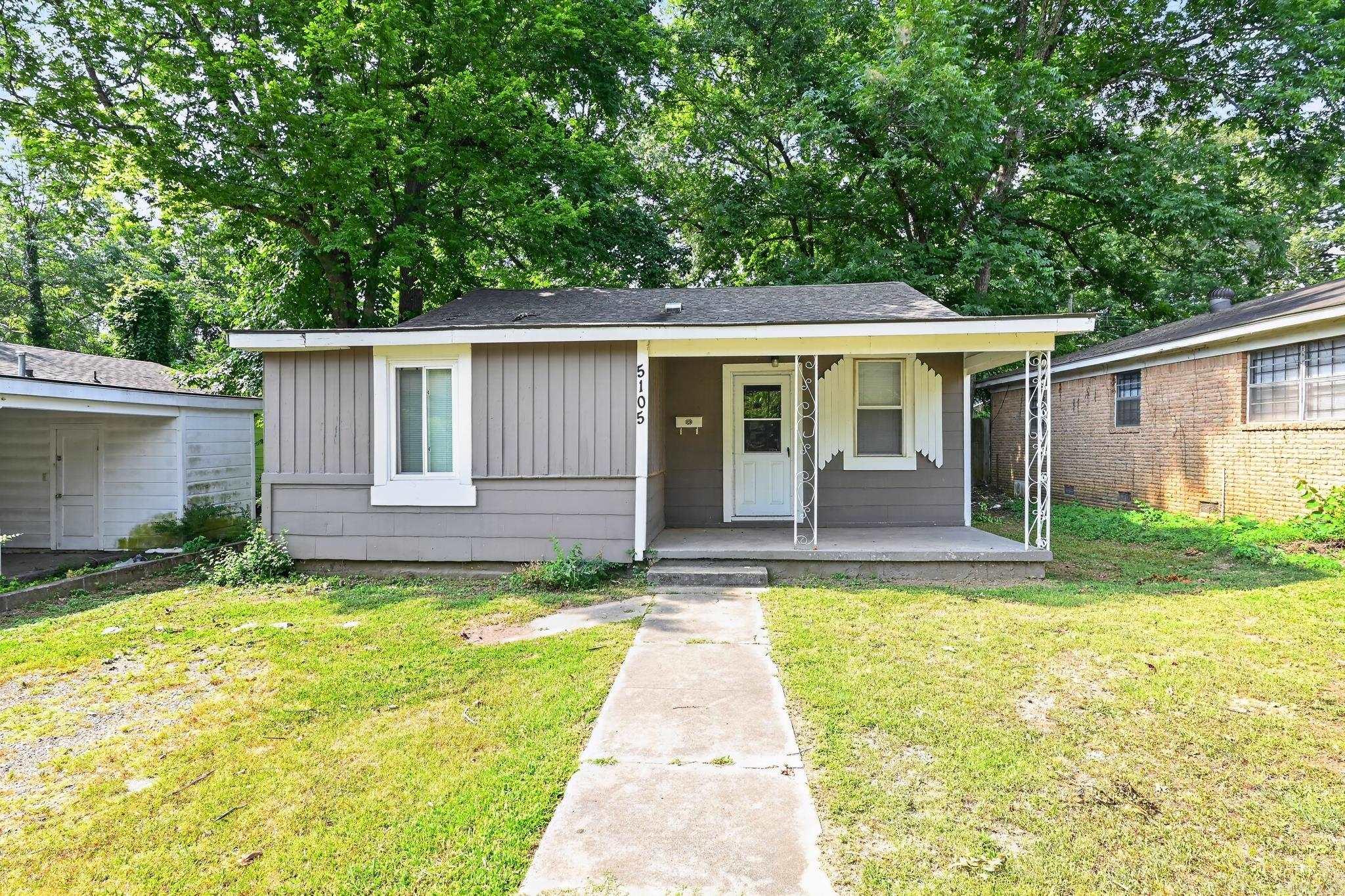 5105 W 28th Street Property Photo 4