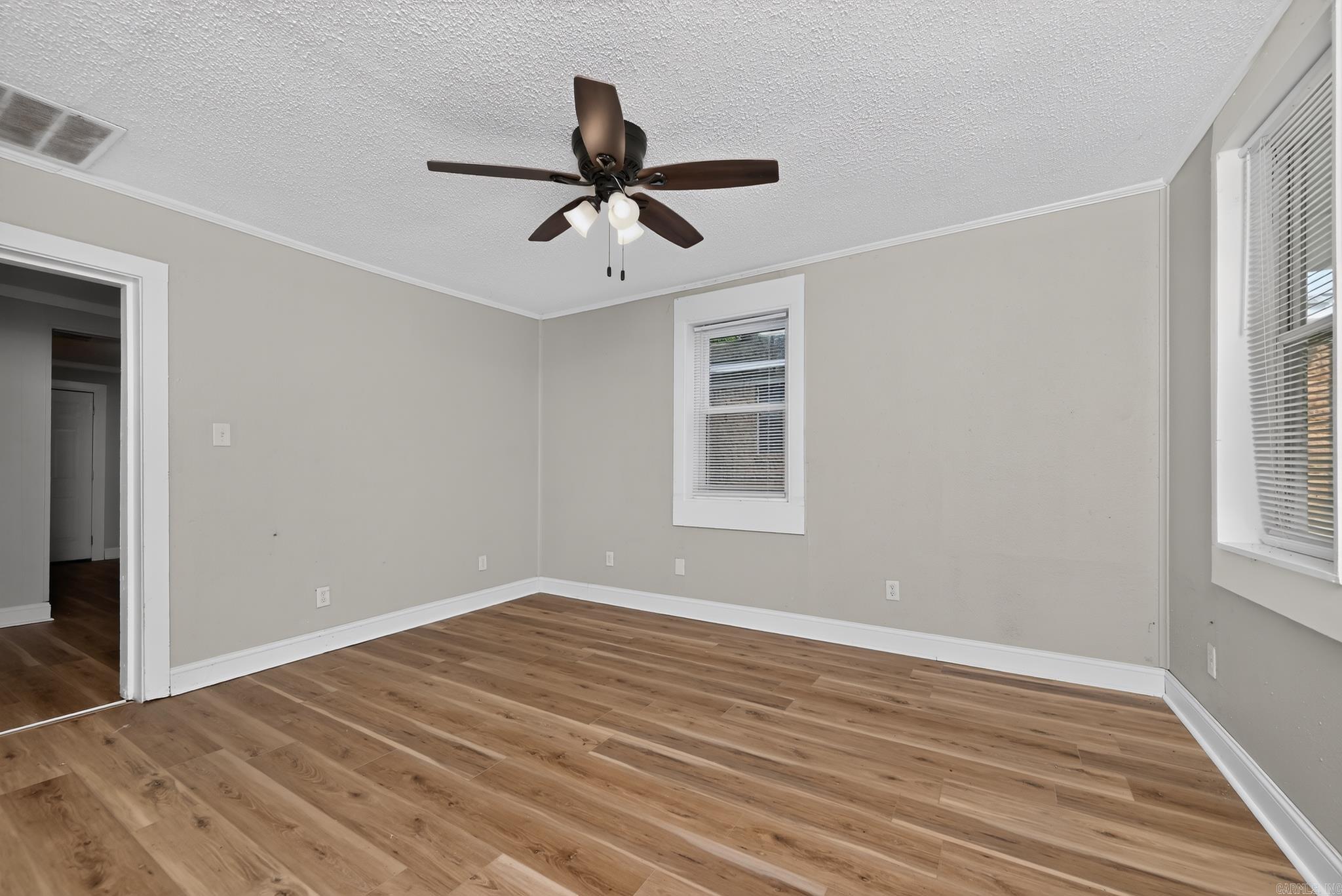 5105 W 28th Street Property Photo 14