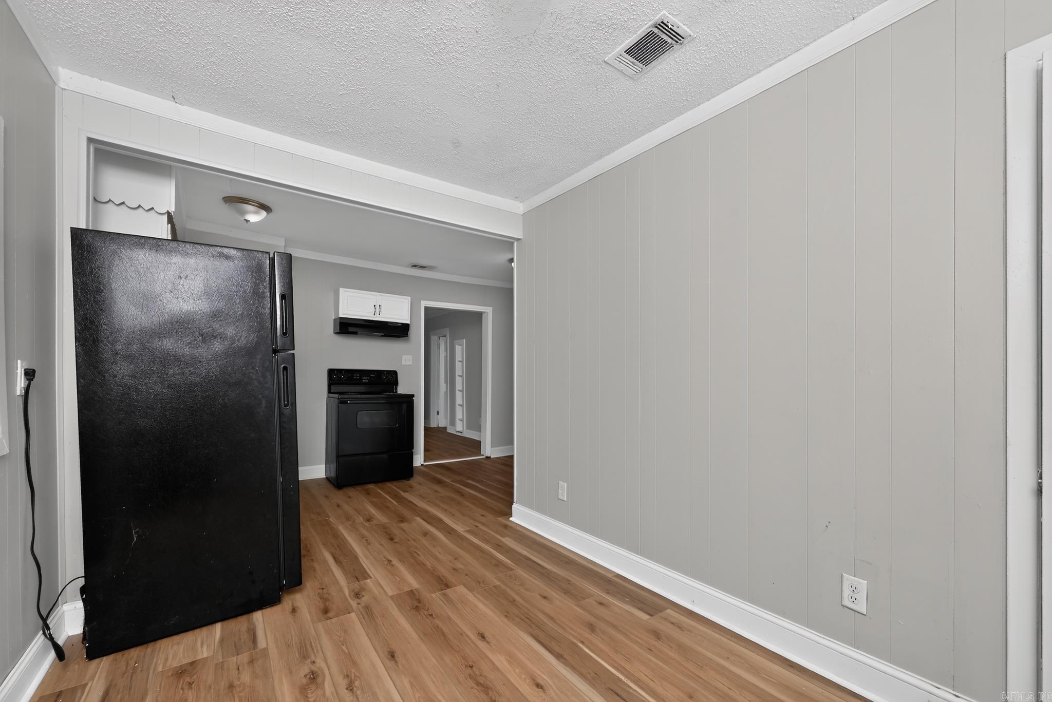 5105 W 28th Street Property Photo 17