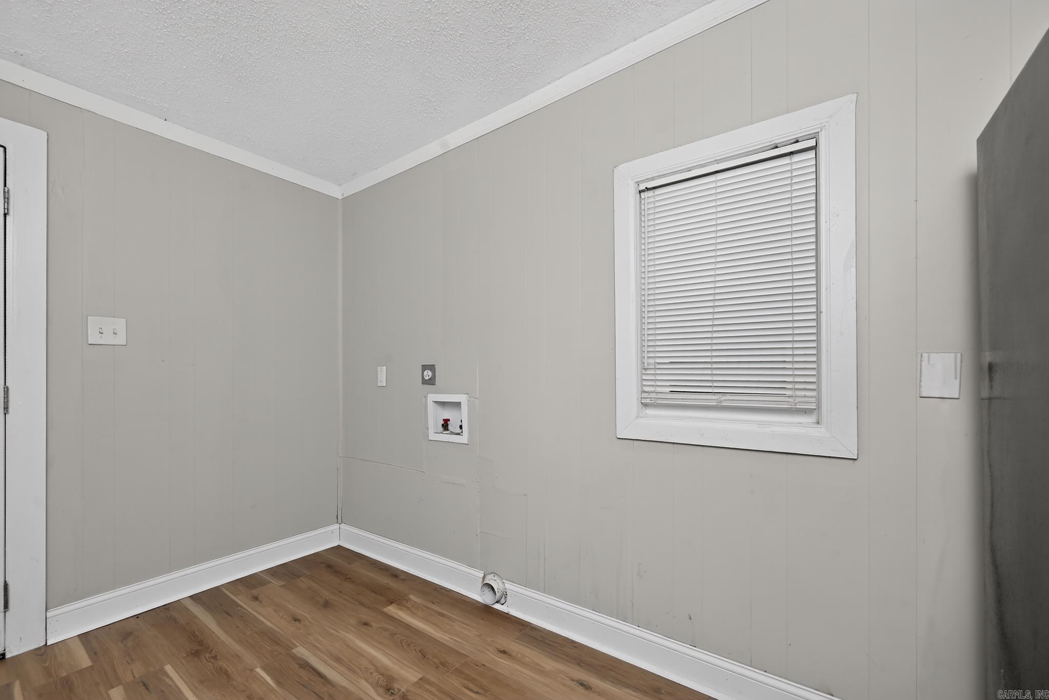 5105 W 28th Street Property Photo 35