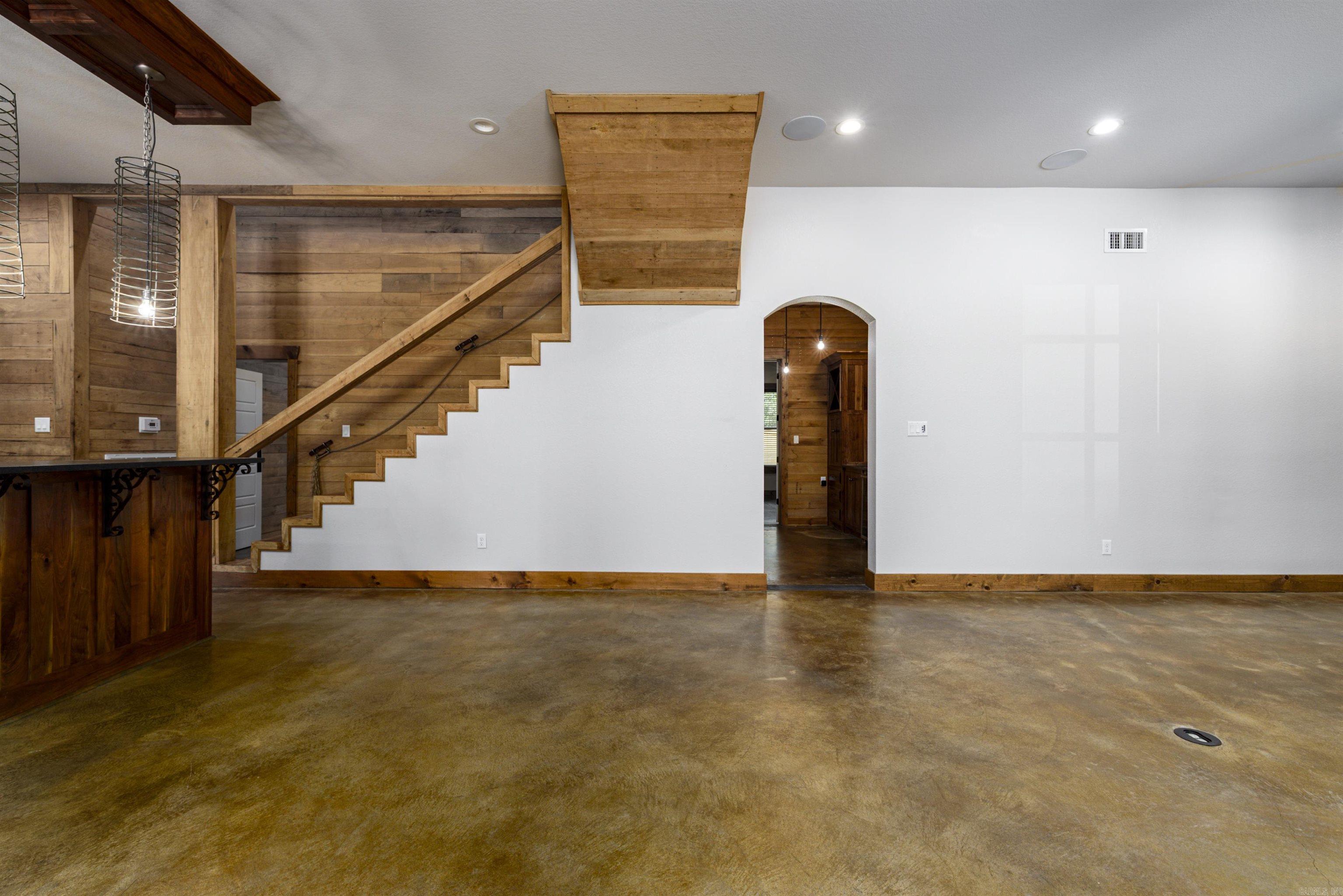 1202 Hilldale Cove Property Photo 13