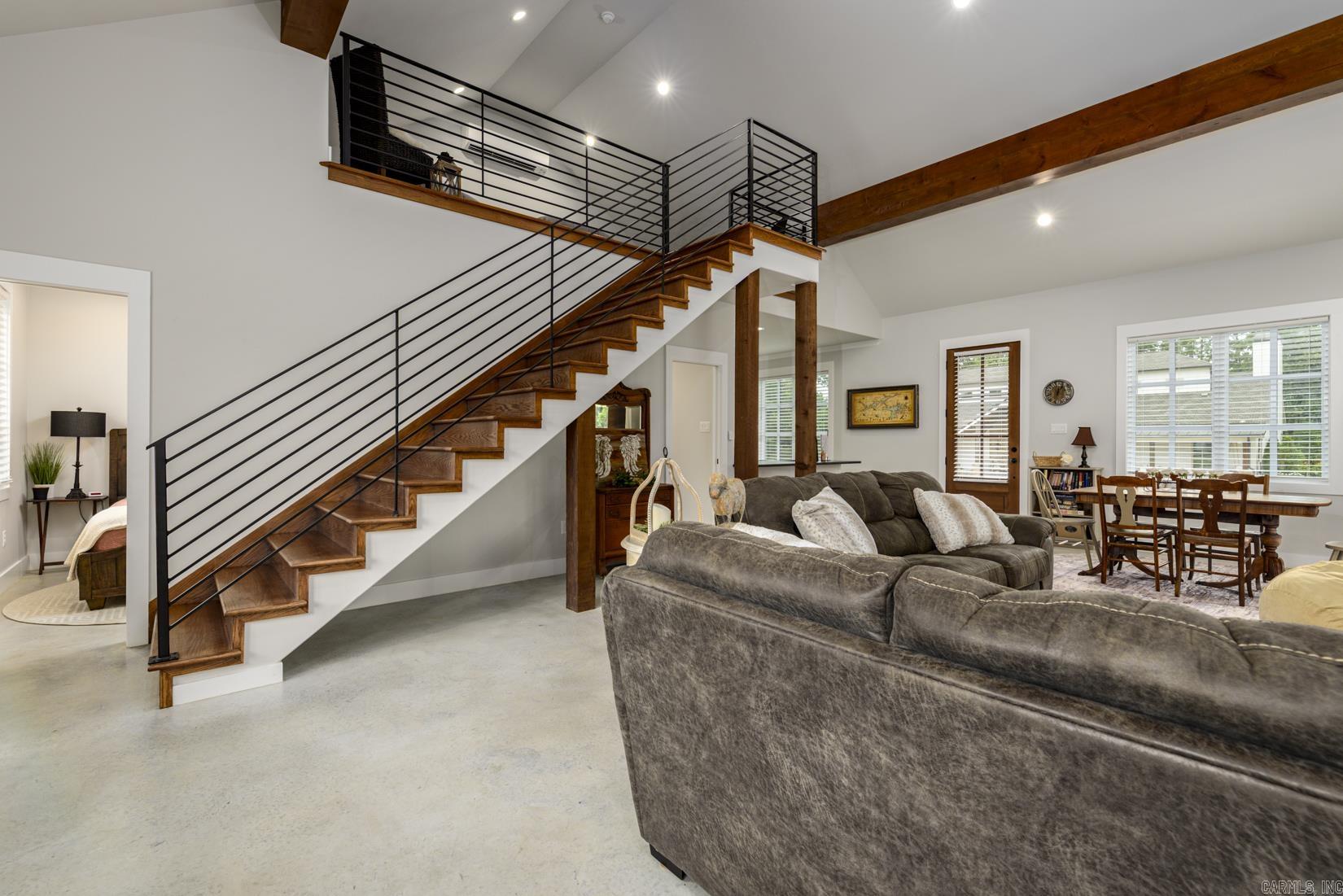 1202 Hilldale Cove Property Photo 45