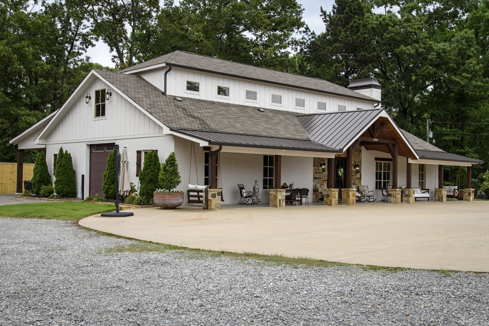 1202 Hilldale Cove Property Photo 47