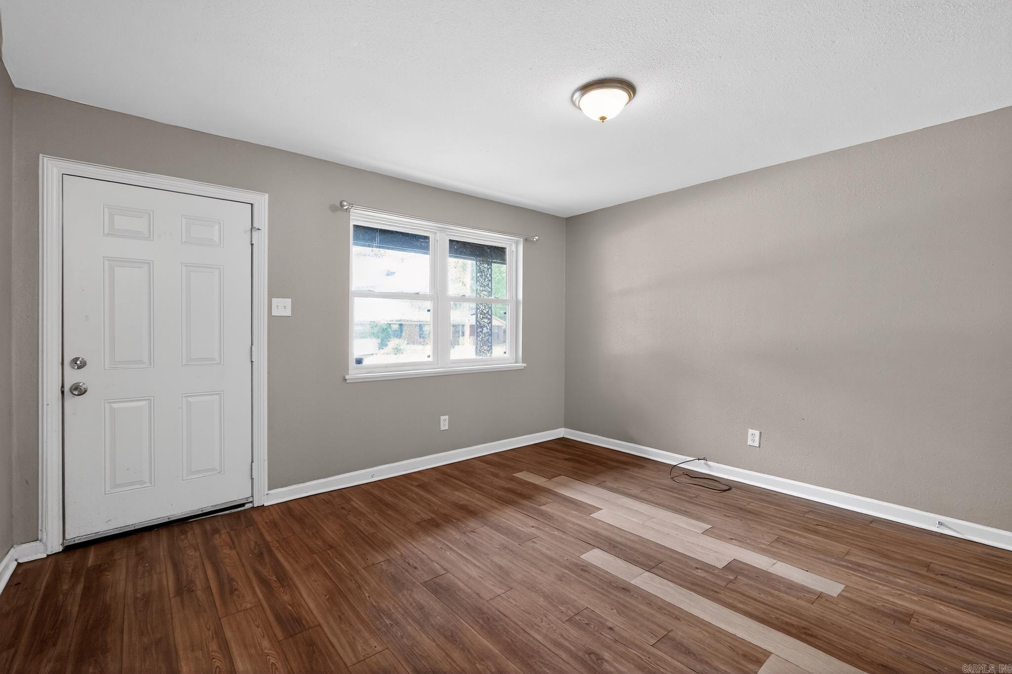 5400 Keats Drive Property Photo 9