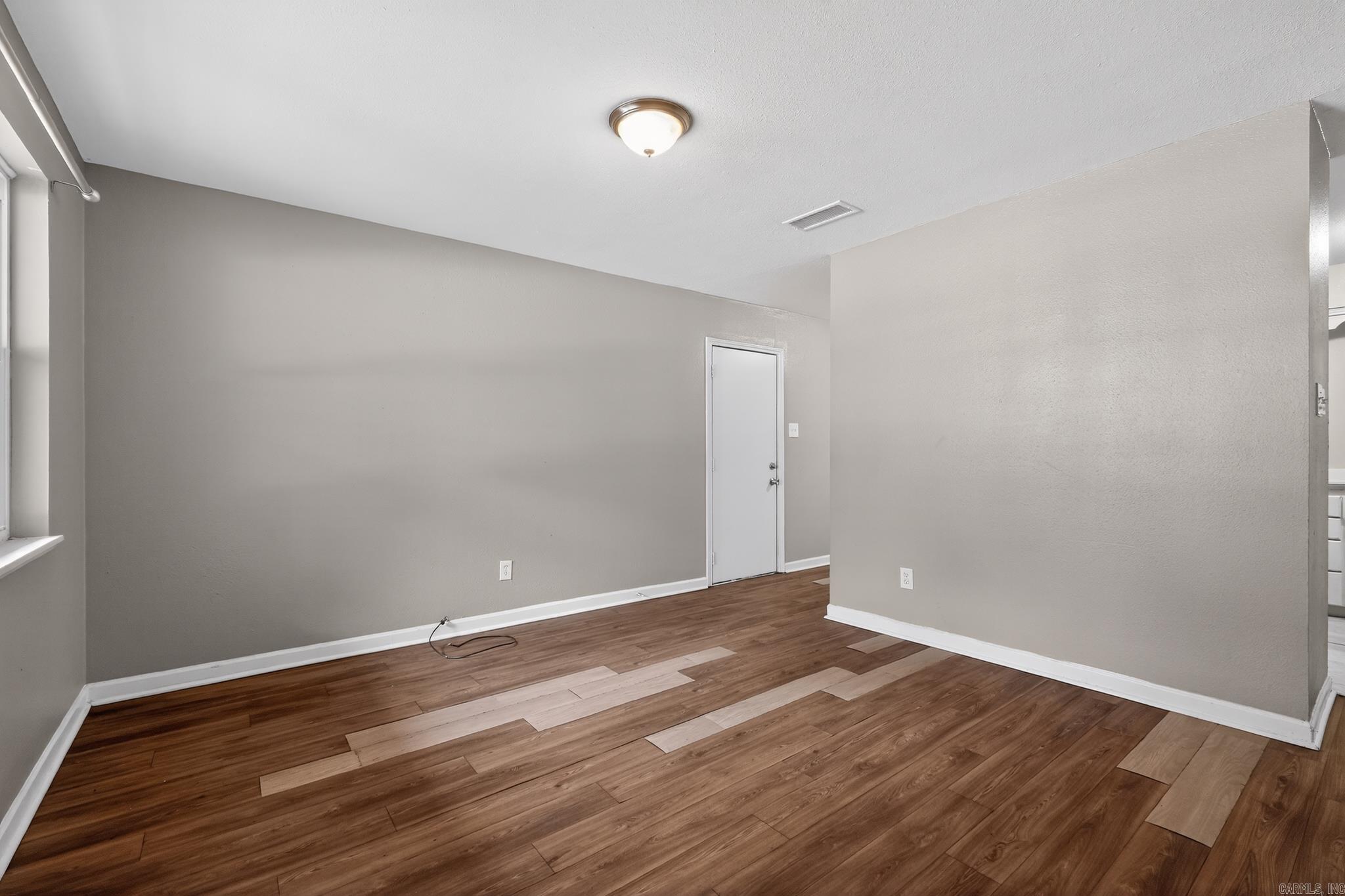 5400 Keats Drive Property Photo 12
