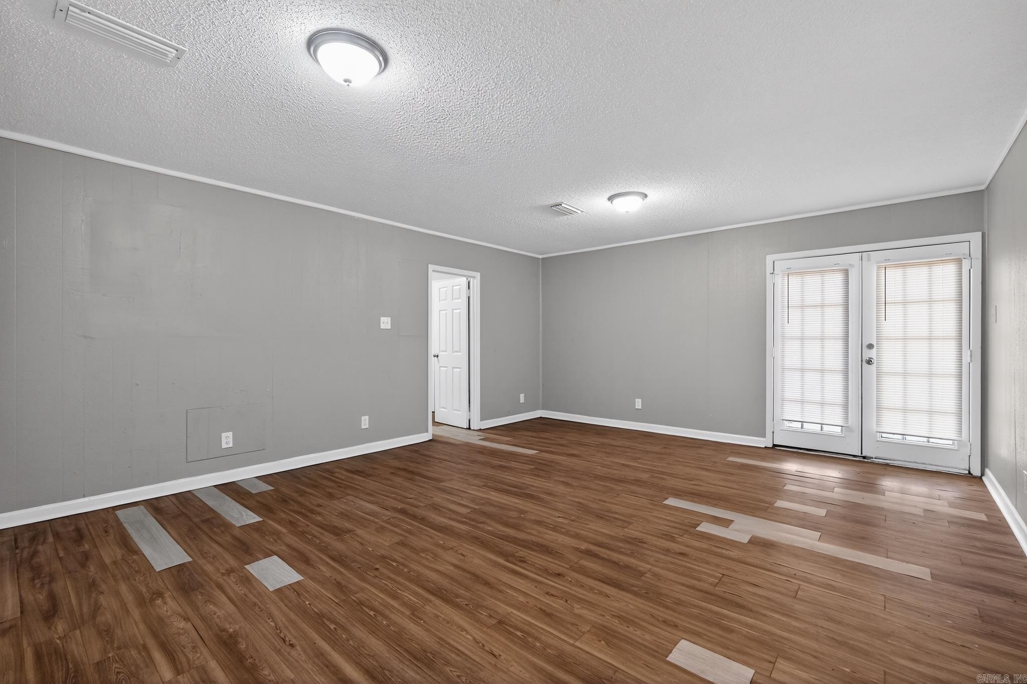 5400 Keats Drive Property Photo 13