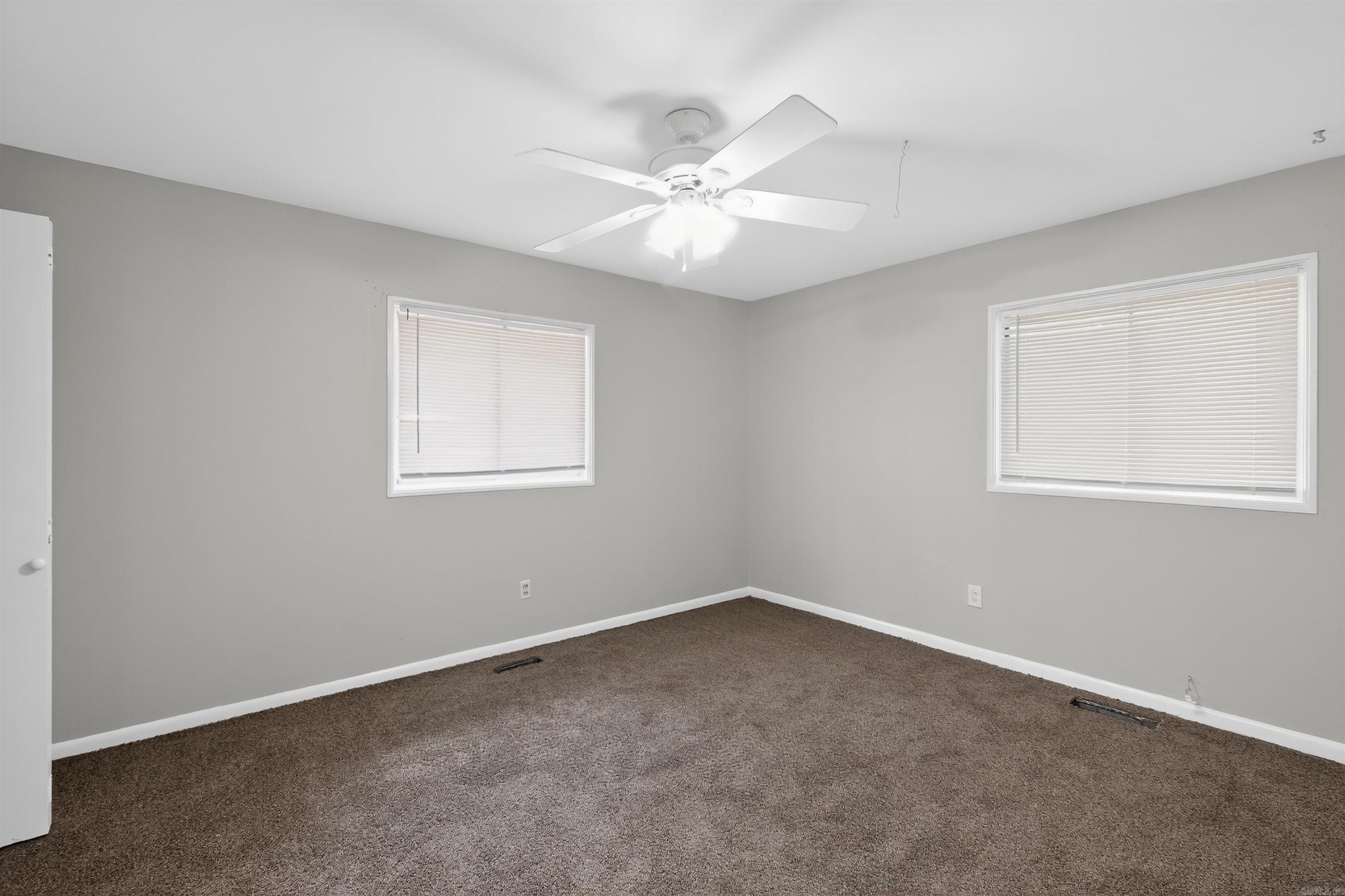 18 Westmont Cir Circle Property Photo 7