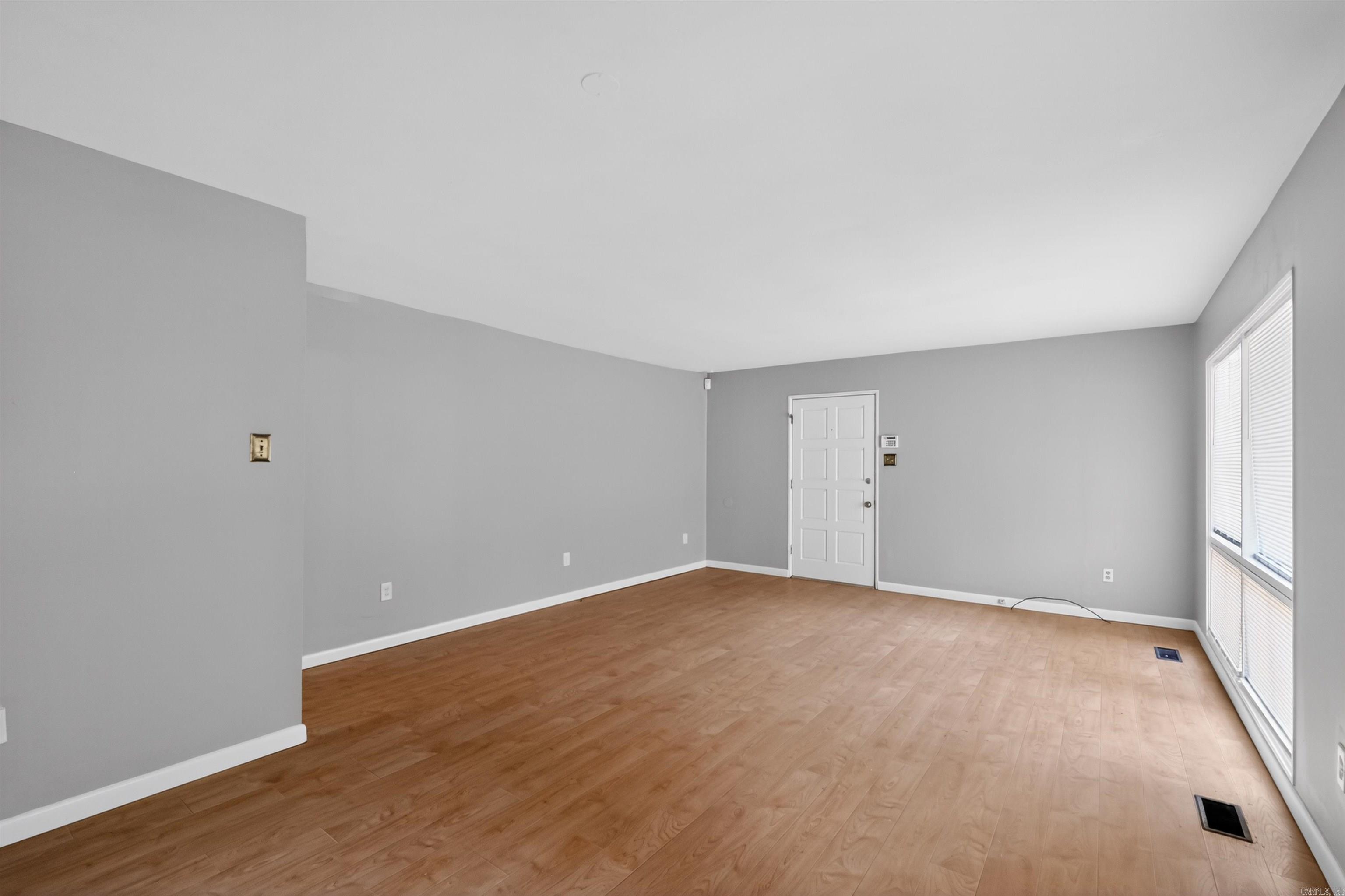 18 Westmont Cir Circle Property Photo 9