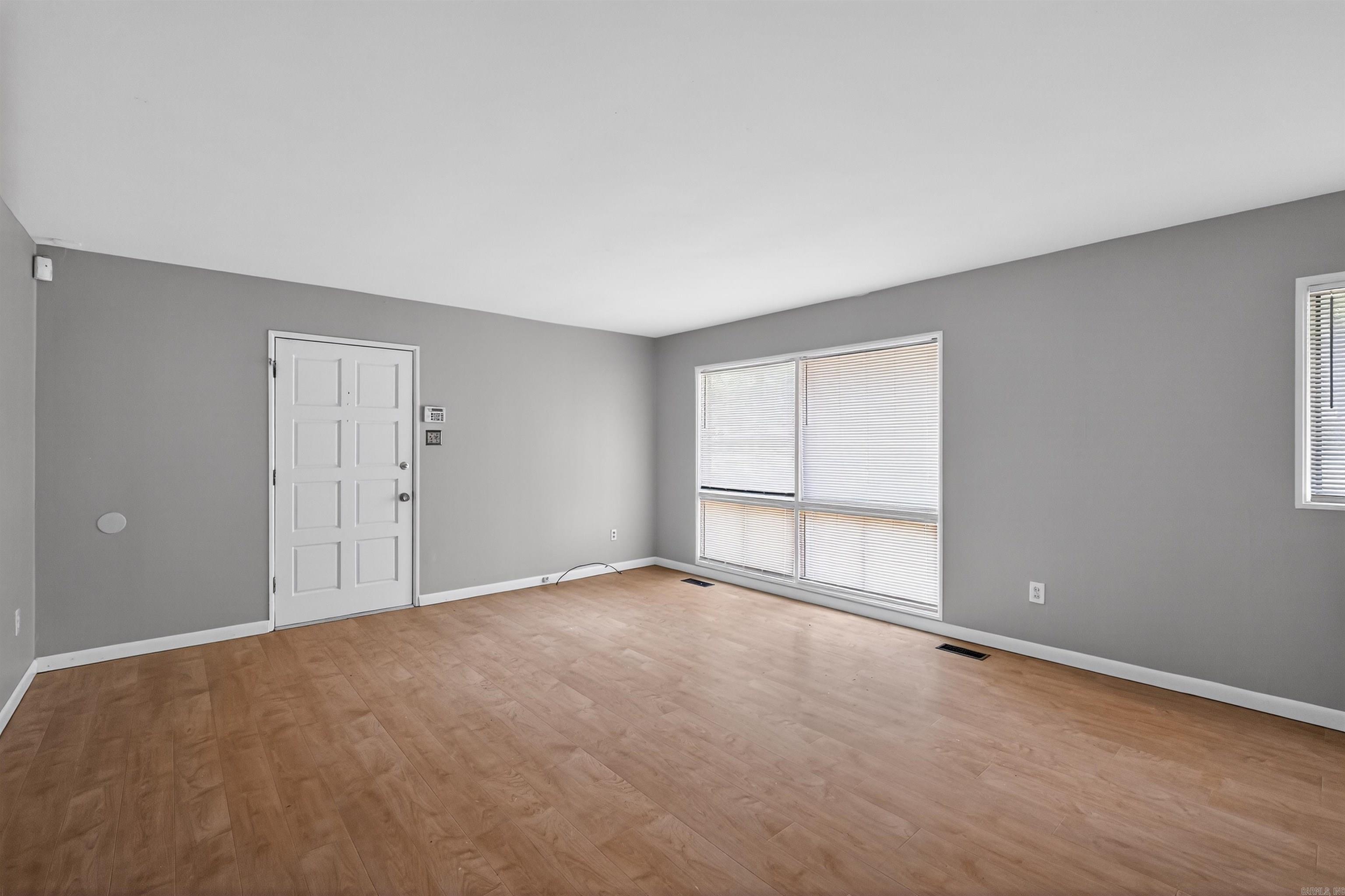 18 Westmont Cir Circle Property Photo 10